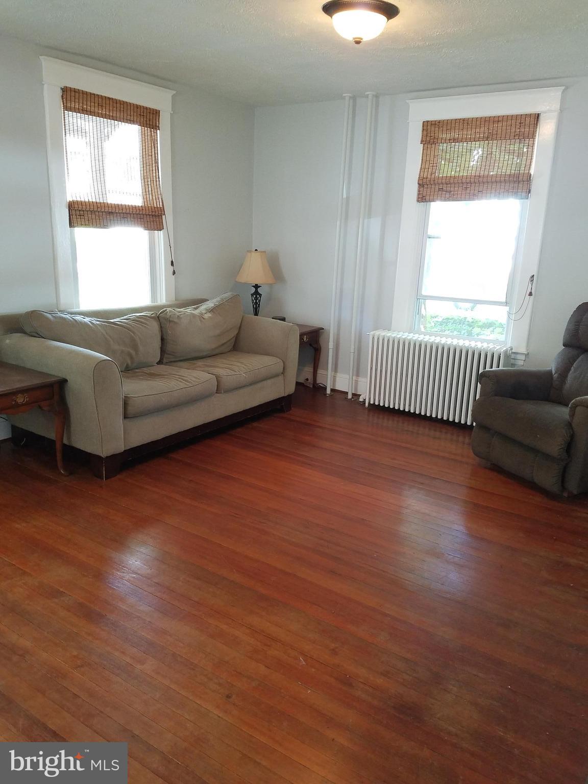 KNOLLWOOD - Residential