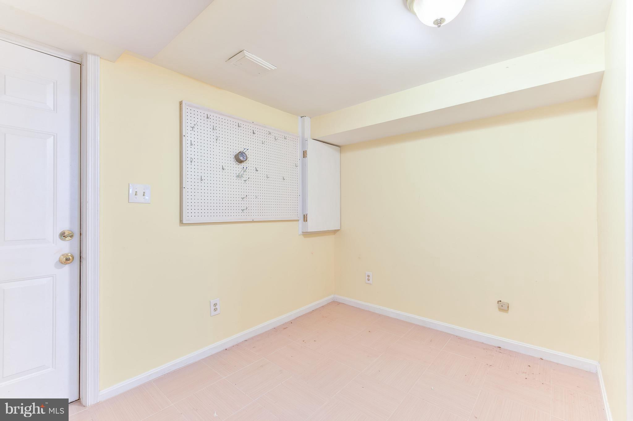 JEFFERSON HOMES - Residential Lease