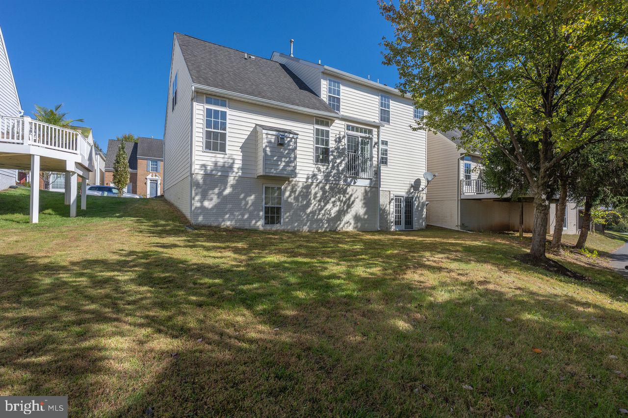 QUINCE ORCHARD PARK - Residential