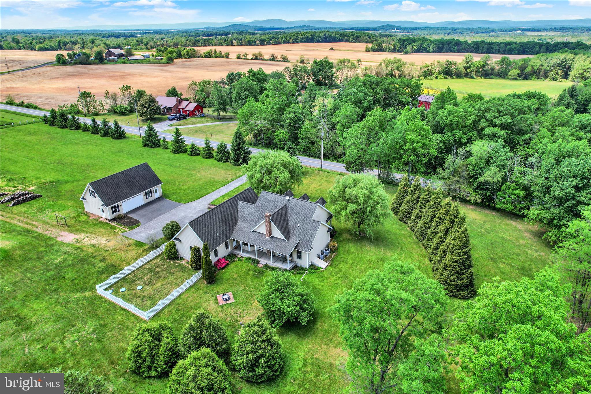 MOUNT JOY TOWNSHIP - Residential