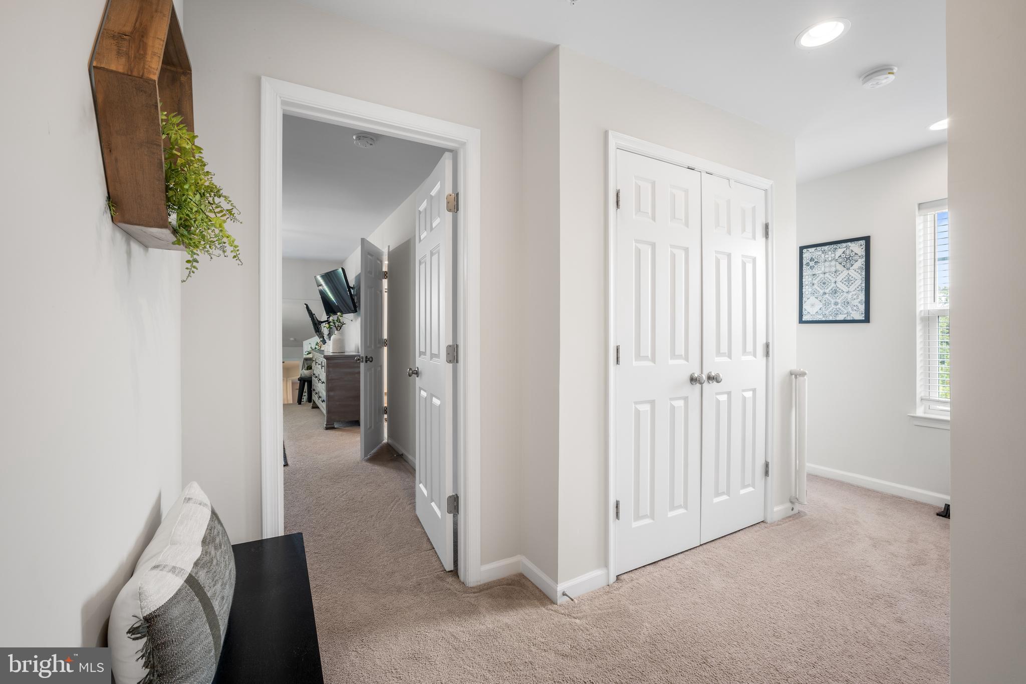 BRADFORD'S LANDING - Residential