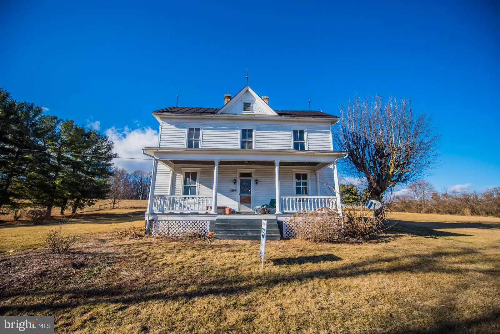 5693 Middle Road, Mount Jackson, VA 22842