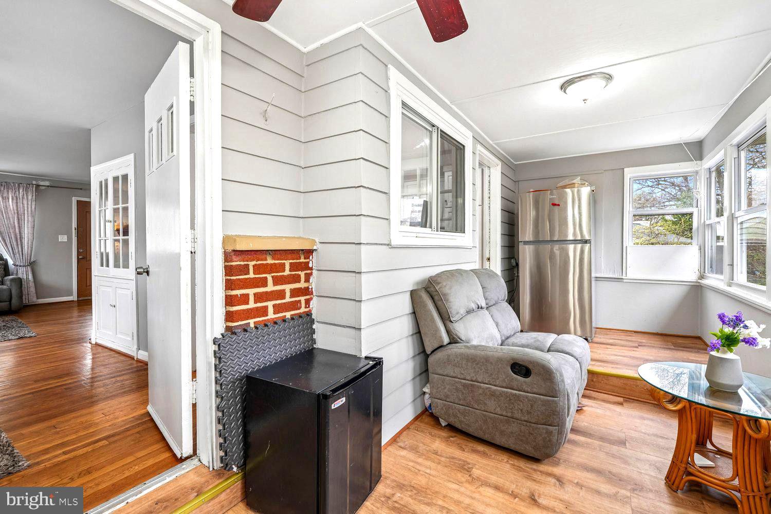 DAWN VILLAGE - Residential