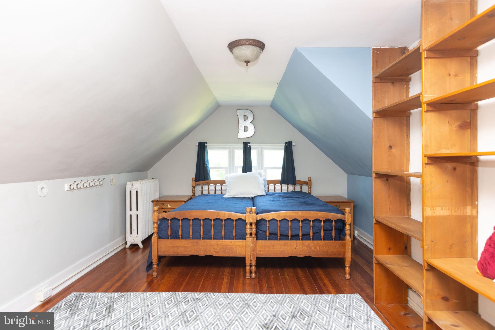 ROLAND PARK - Residential
