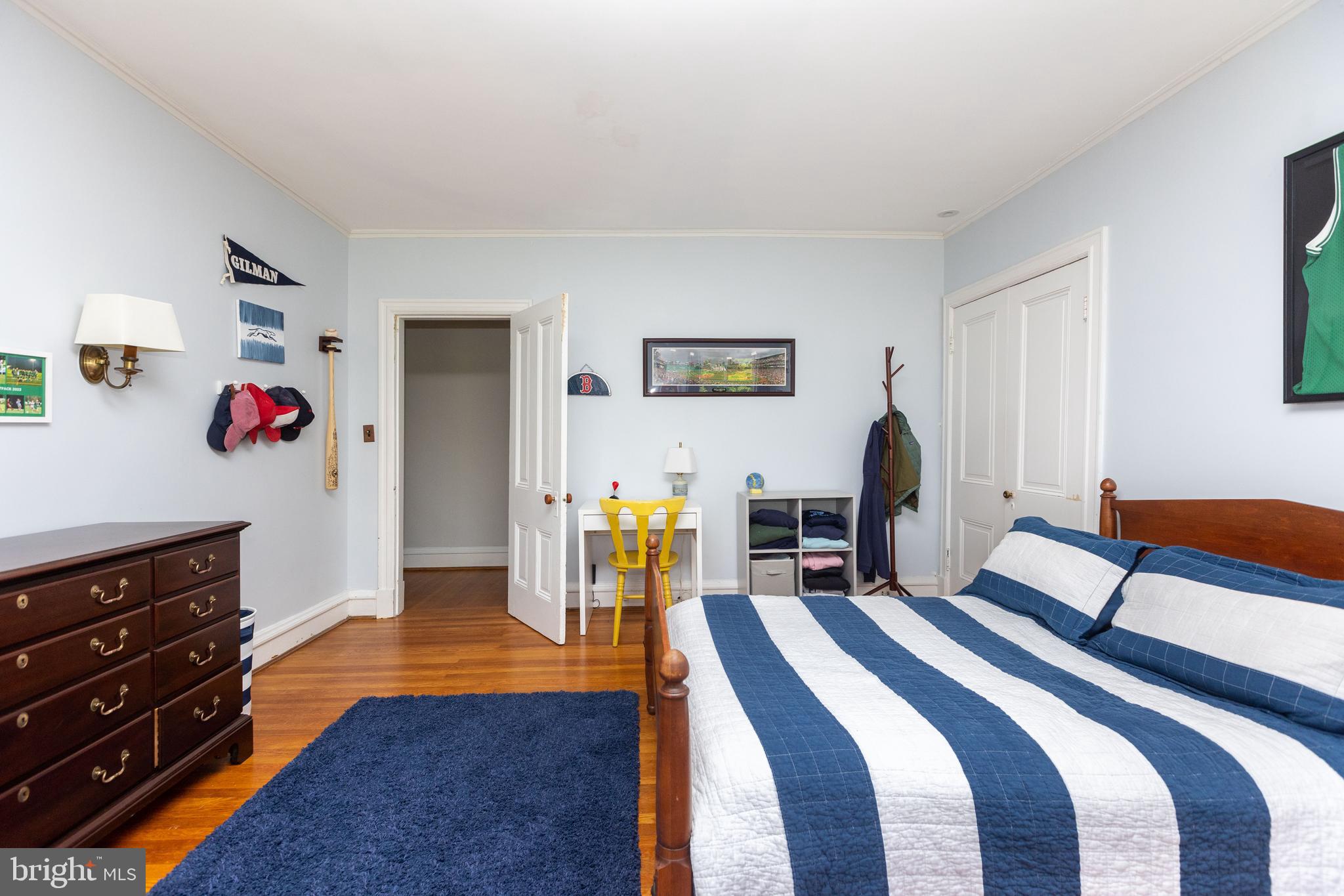 ROLAND PARK - Residential