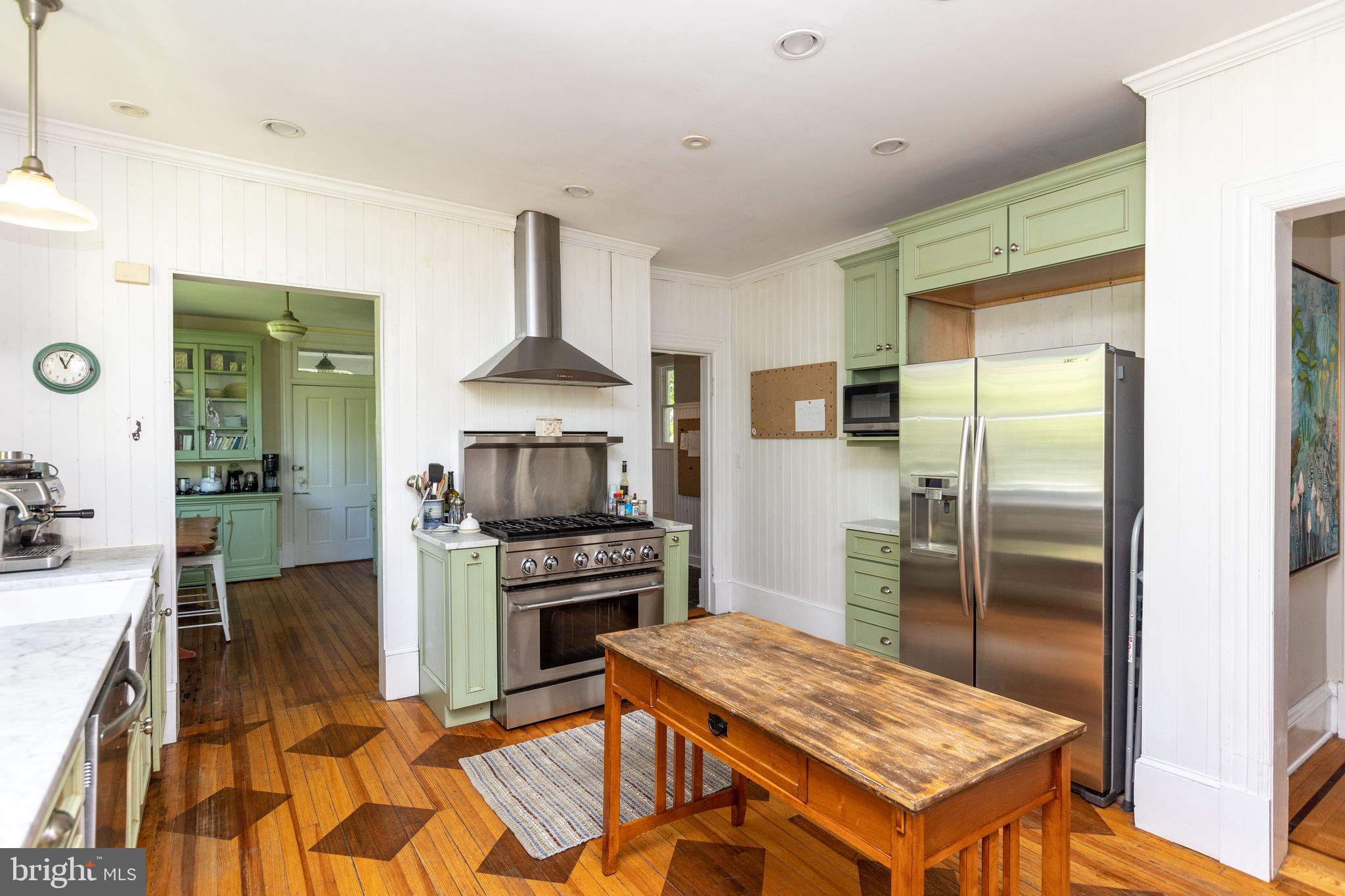 ROLAND PARK - Residential