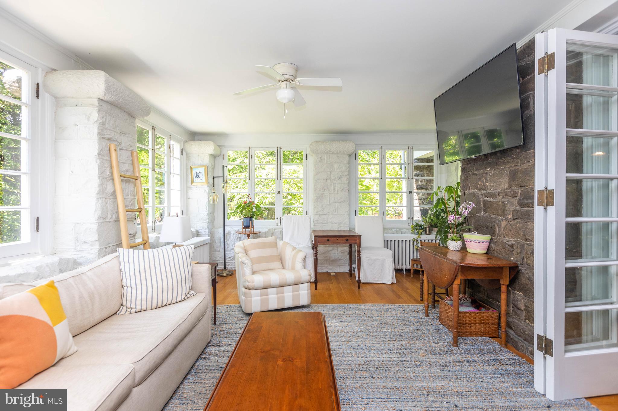 ROLAND PARK - Residential