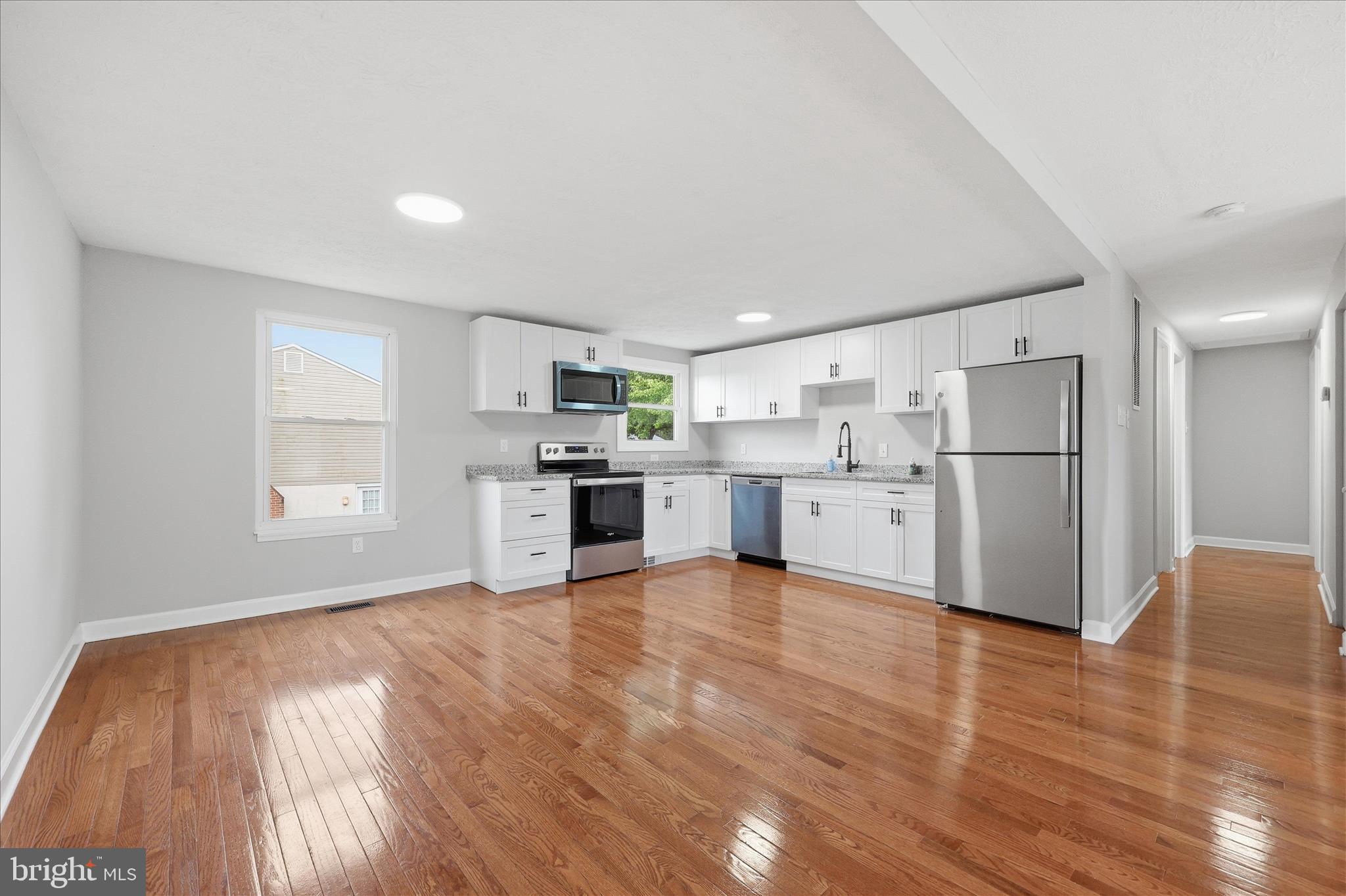 224 TAMARACK WAY