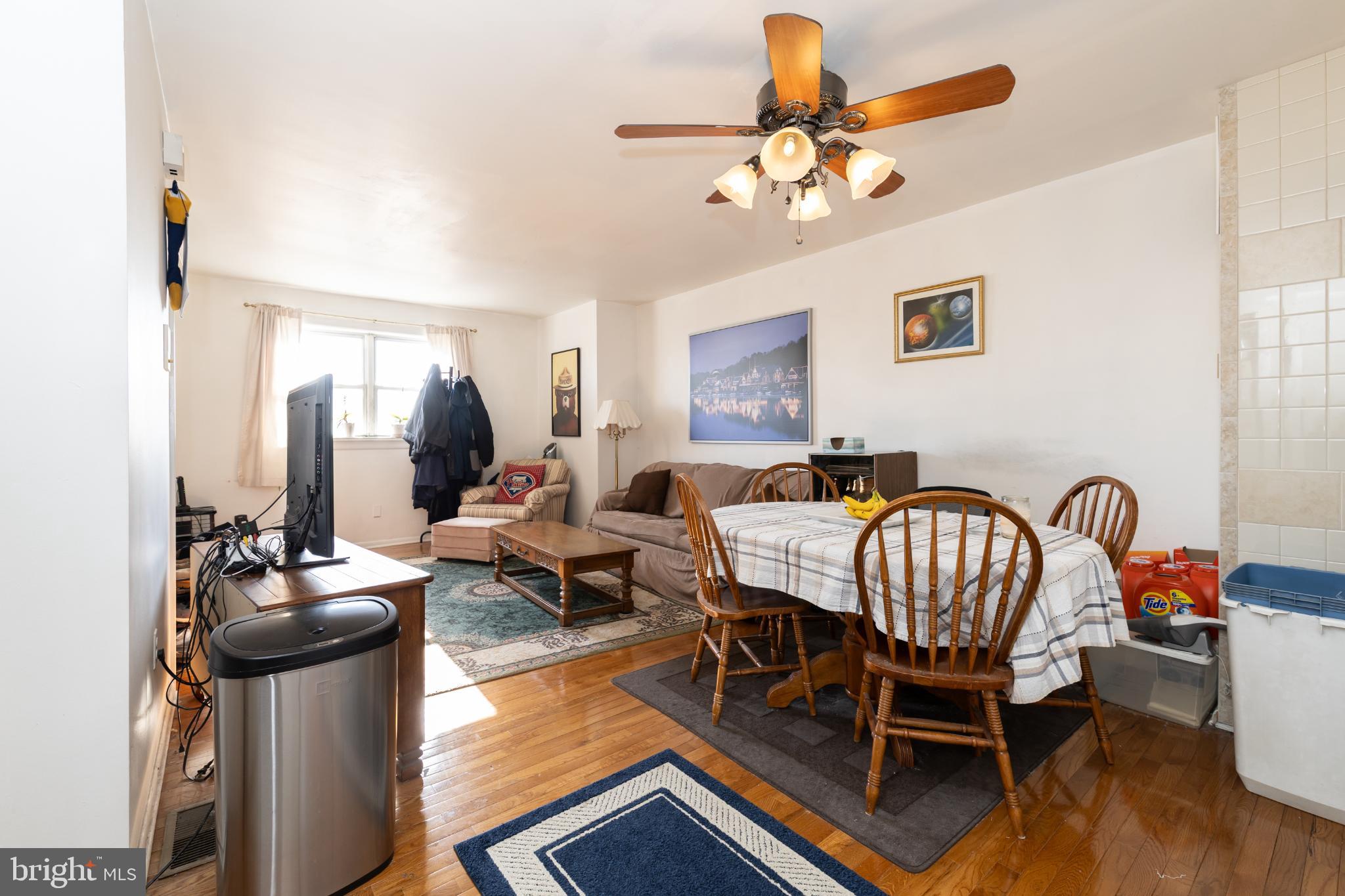 PASSYUNK SQUARE - Residential Income