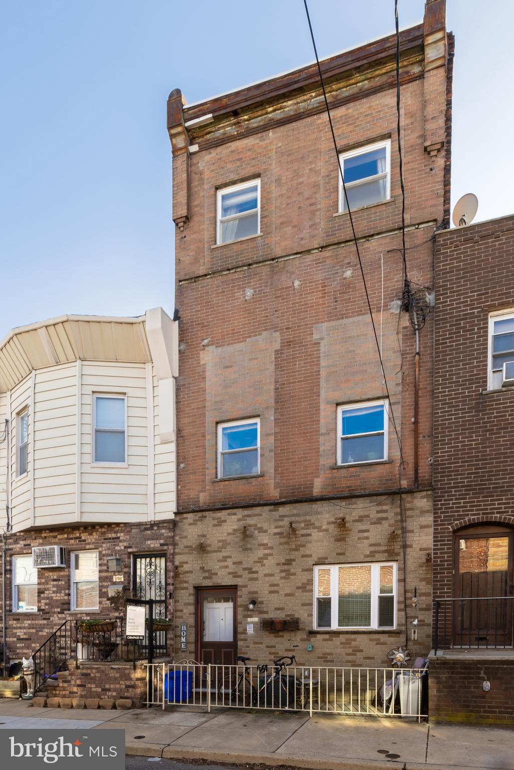 PASSYUNK SQUARE - Residential Income