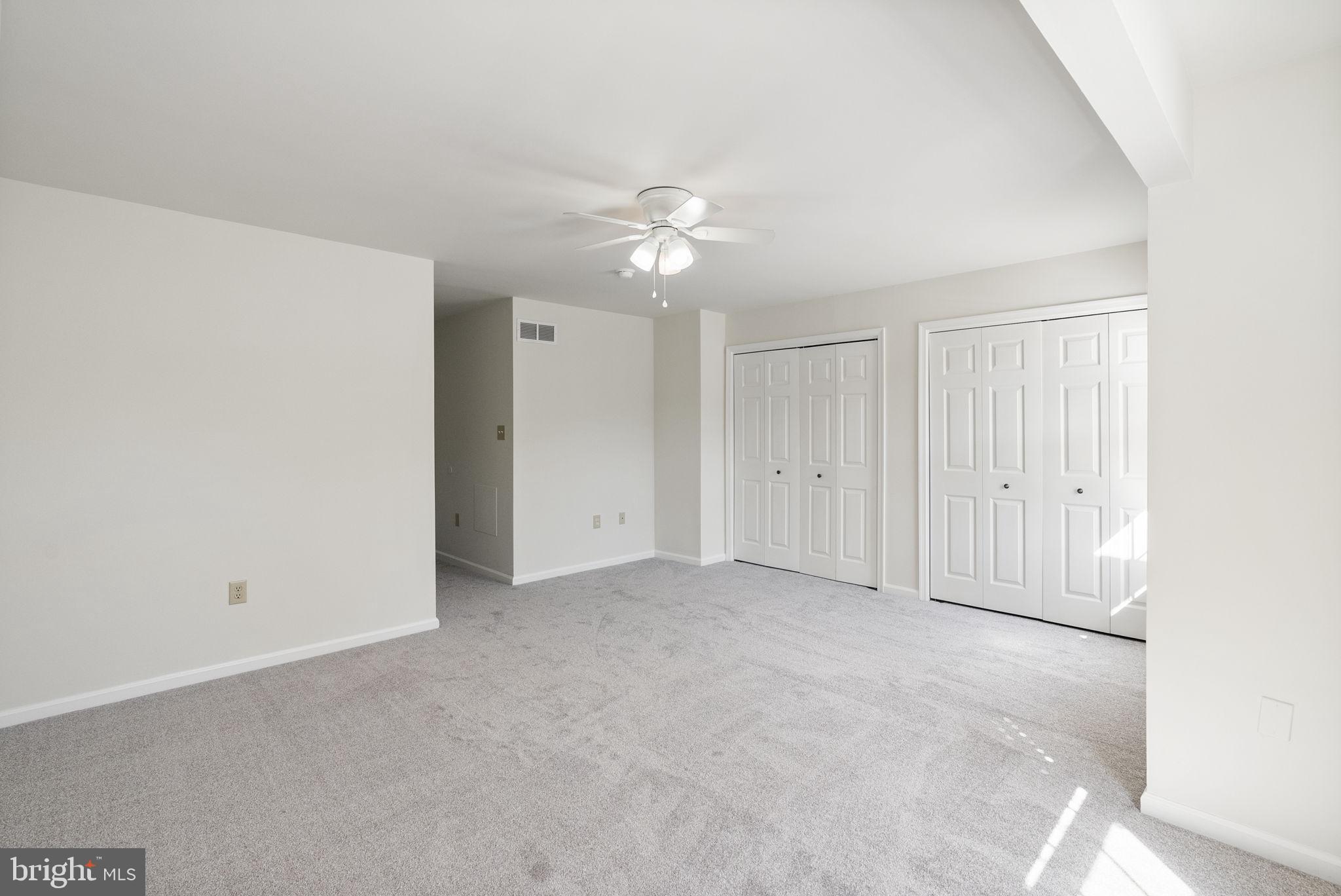 HAMILTON CT - Residential