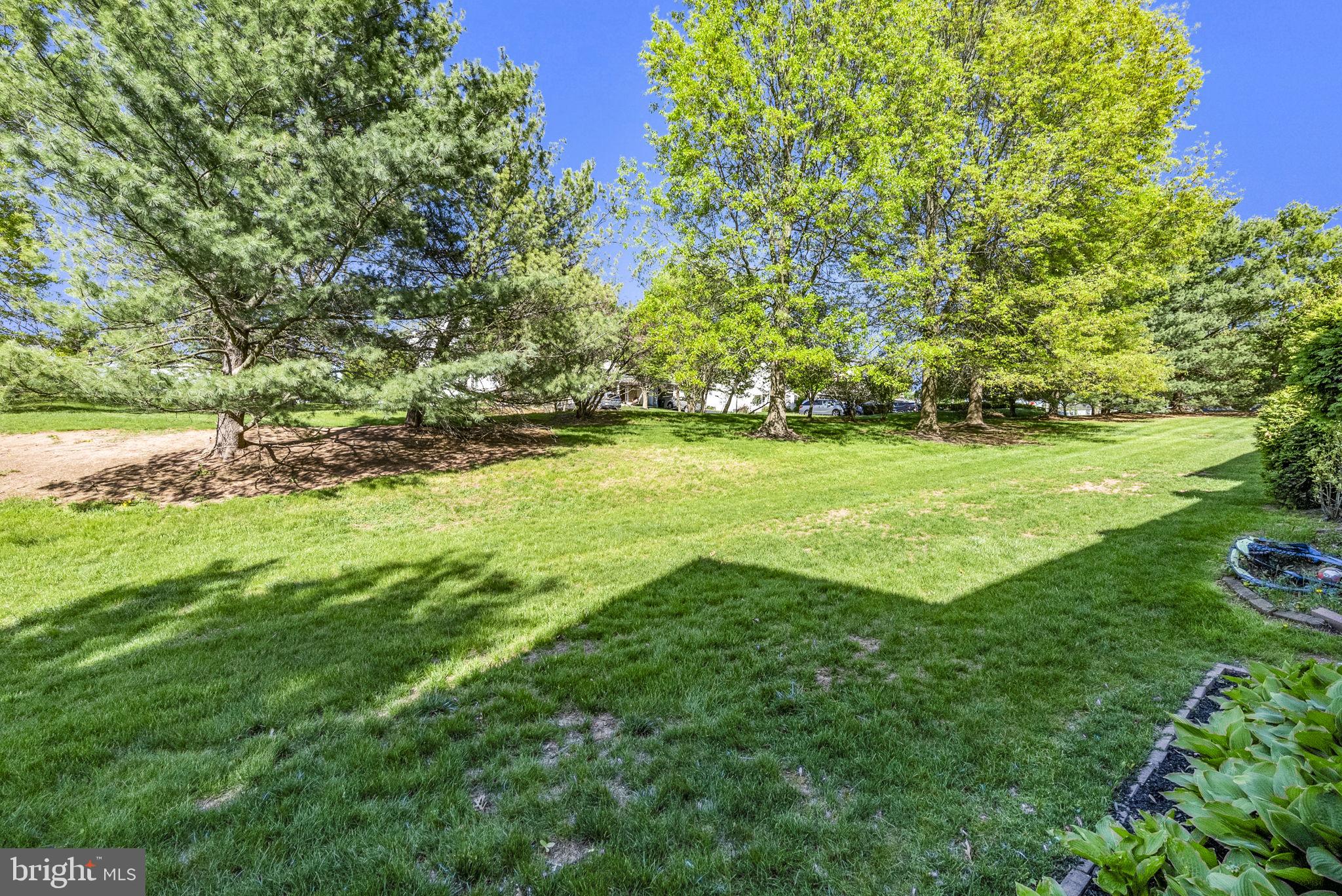 HAMILTON CT - Residential