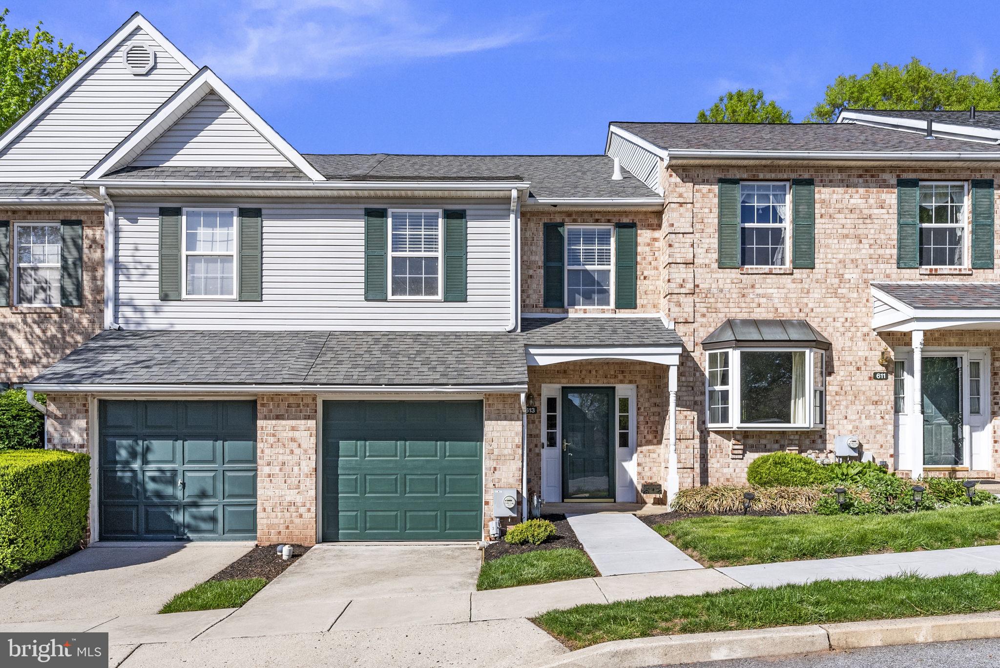 HAMILTON CT - Residential