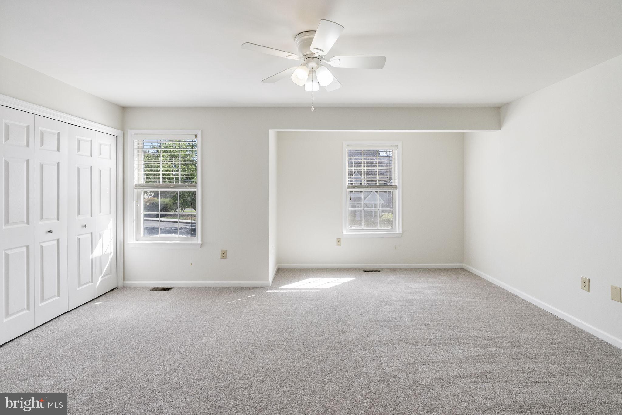 HAMILTON CT - Residential