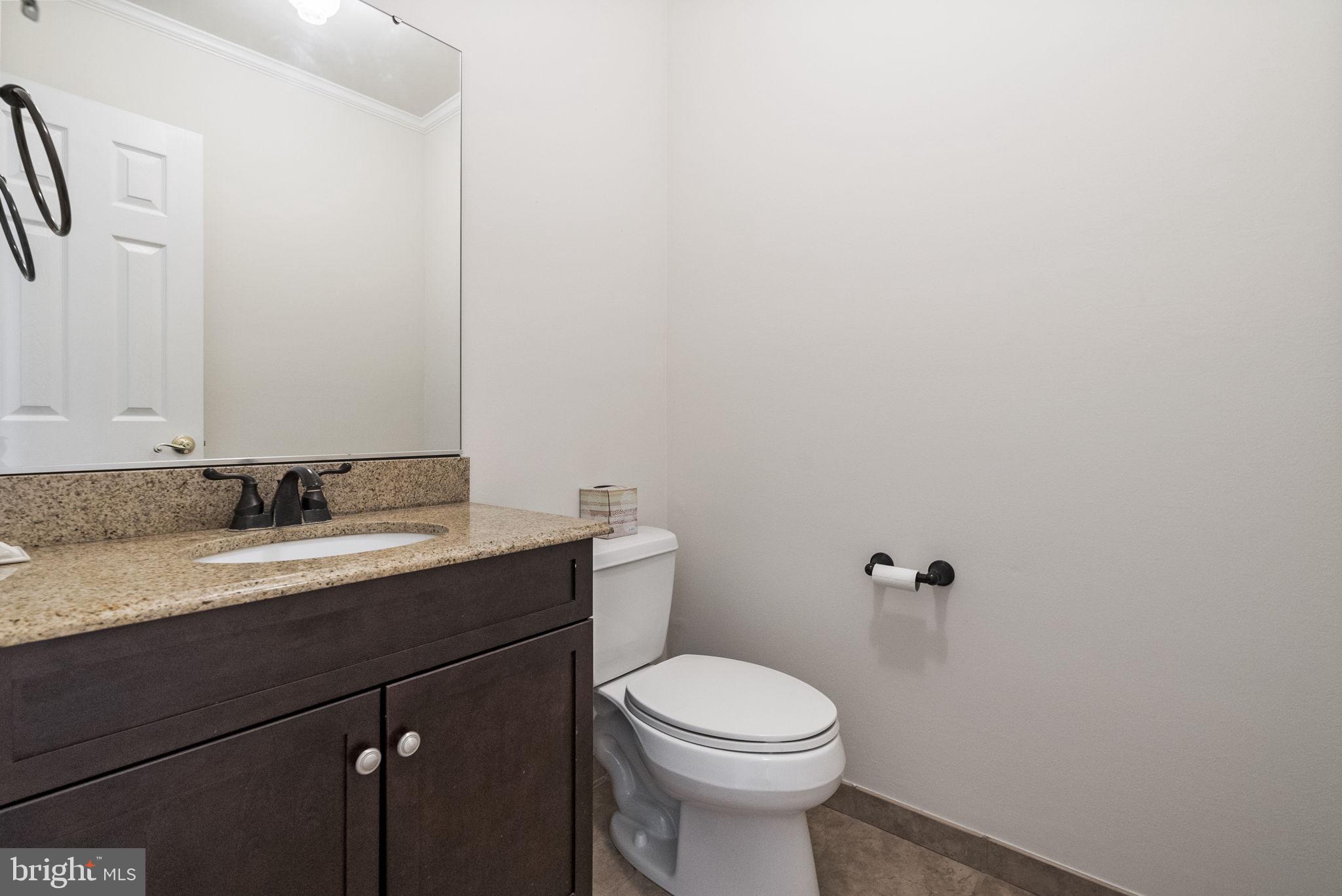 HAMILTON CT - Residential