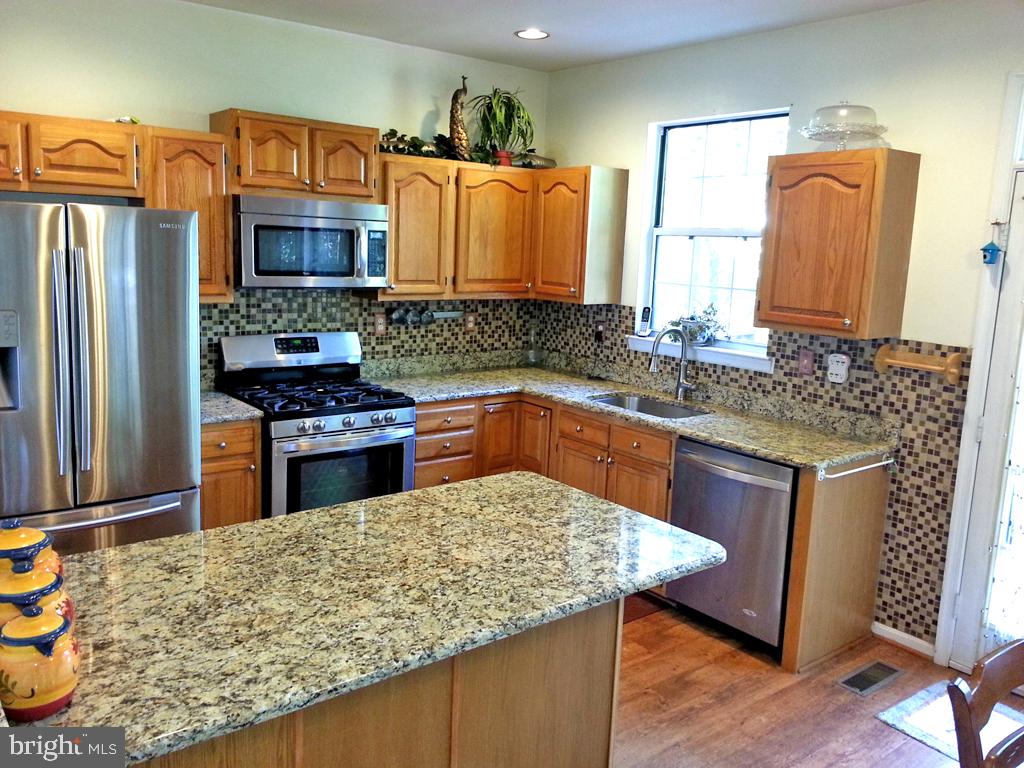 LIFESTYLE AT SULLY STATION - Residential Lease
