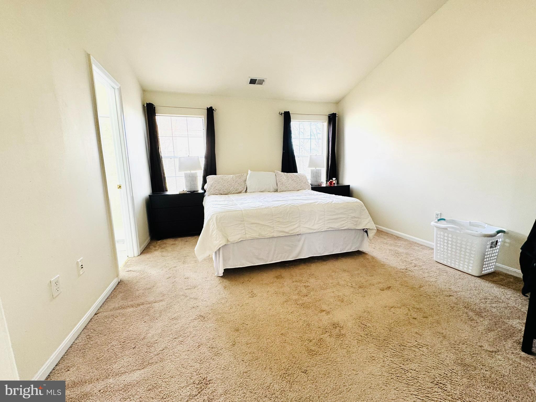 LIFESTYLE AT SULLY STATION - Residential Lease