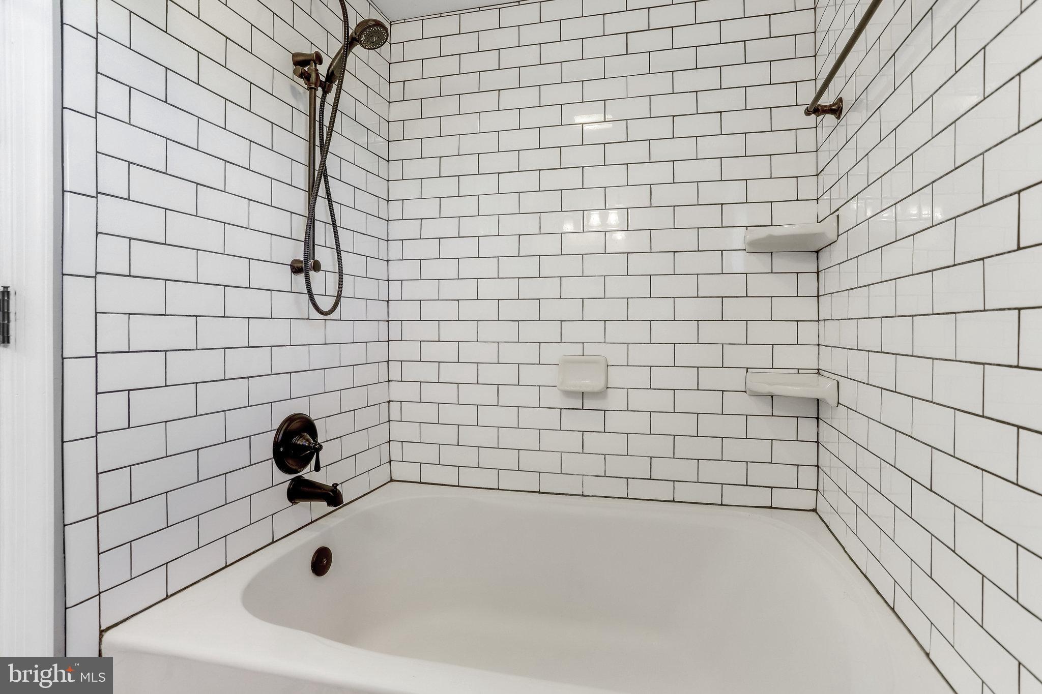 WARWICK VILLAGE - Residential