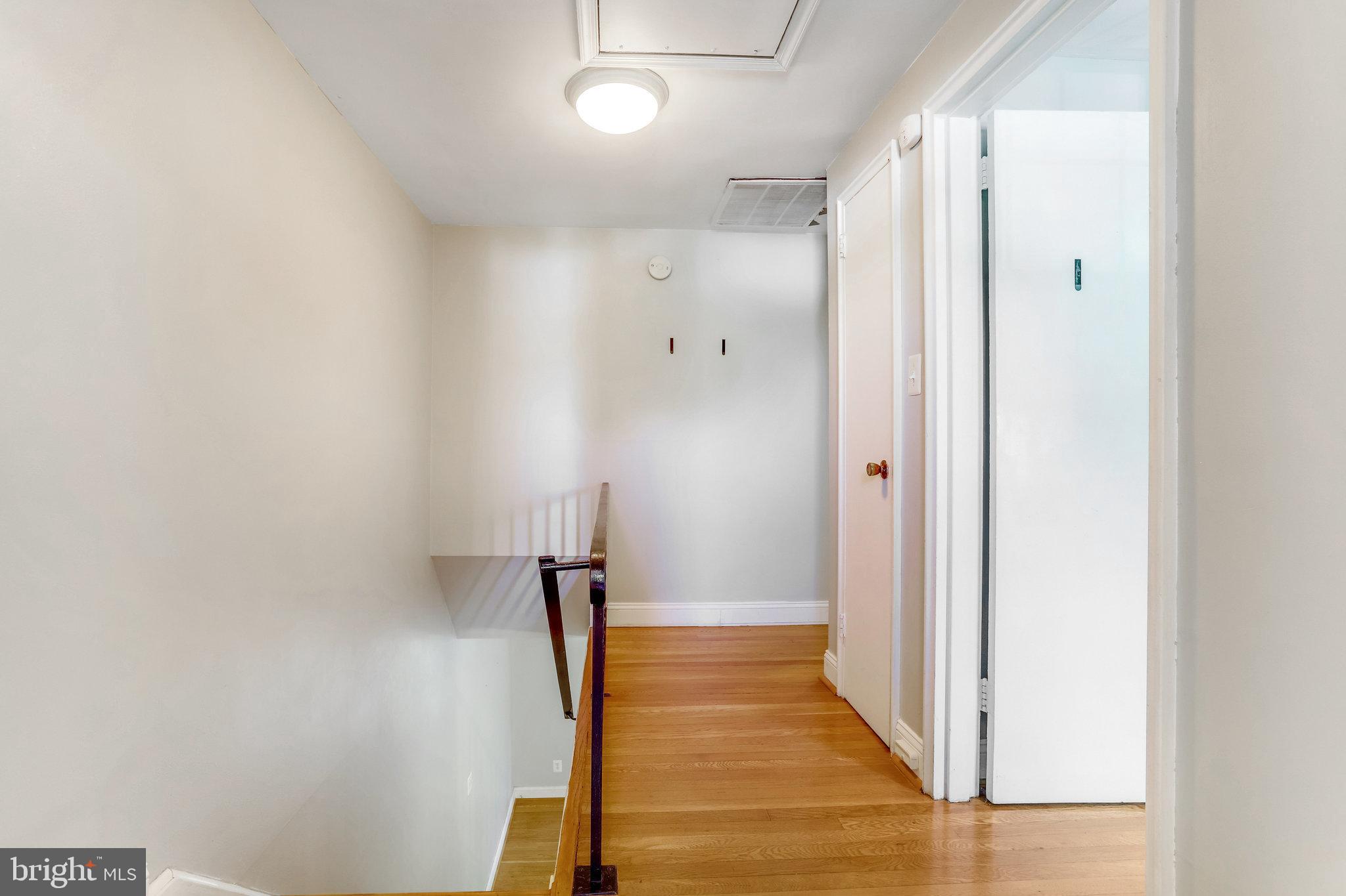 WARWICK VILLAGE - Residential