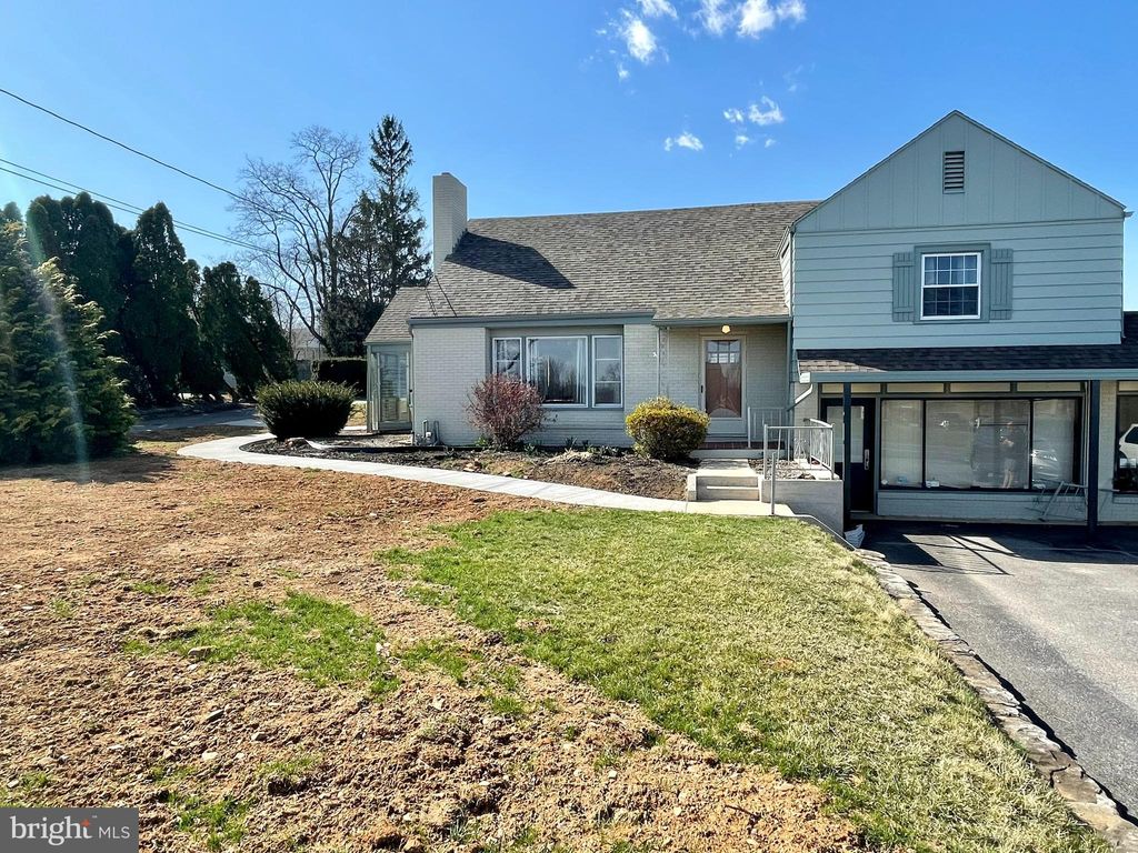 Photo of 241 Loudon Rd, MERCERSBURG, PA 17236 (MLS # PAFL2030416)