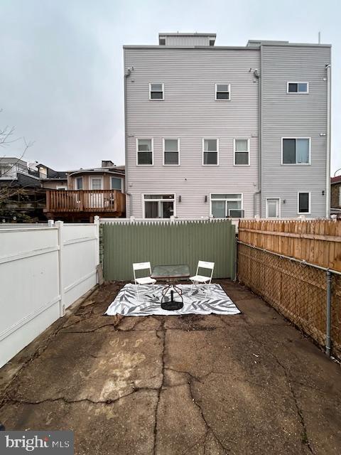 FISHTOWN - Residential Lease