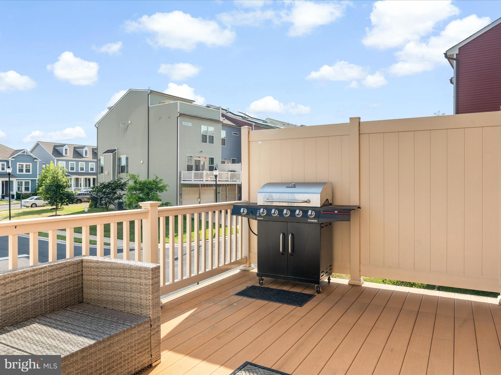 TUSCARORA CREEK - Residential Lease