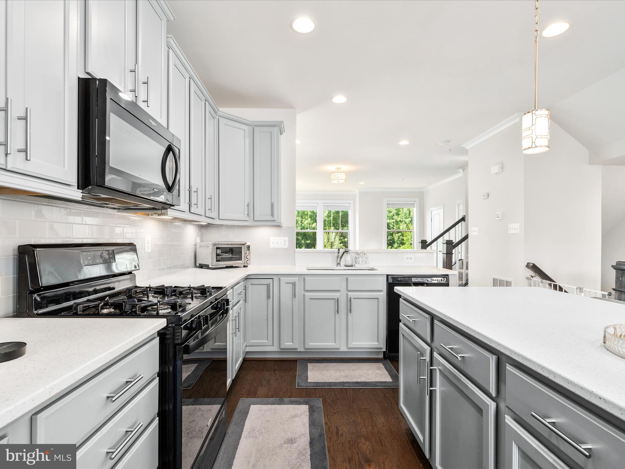 TUSCARORA CREEK - Residential Lease