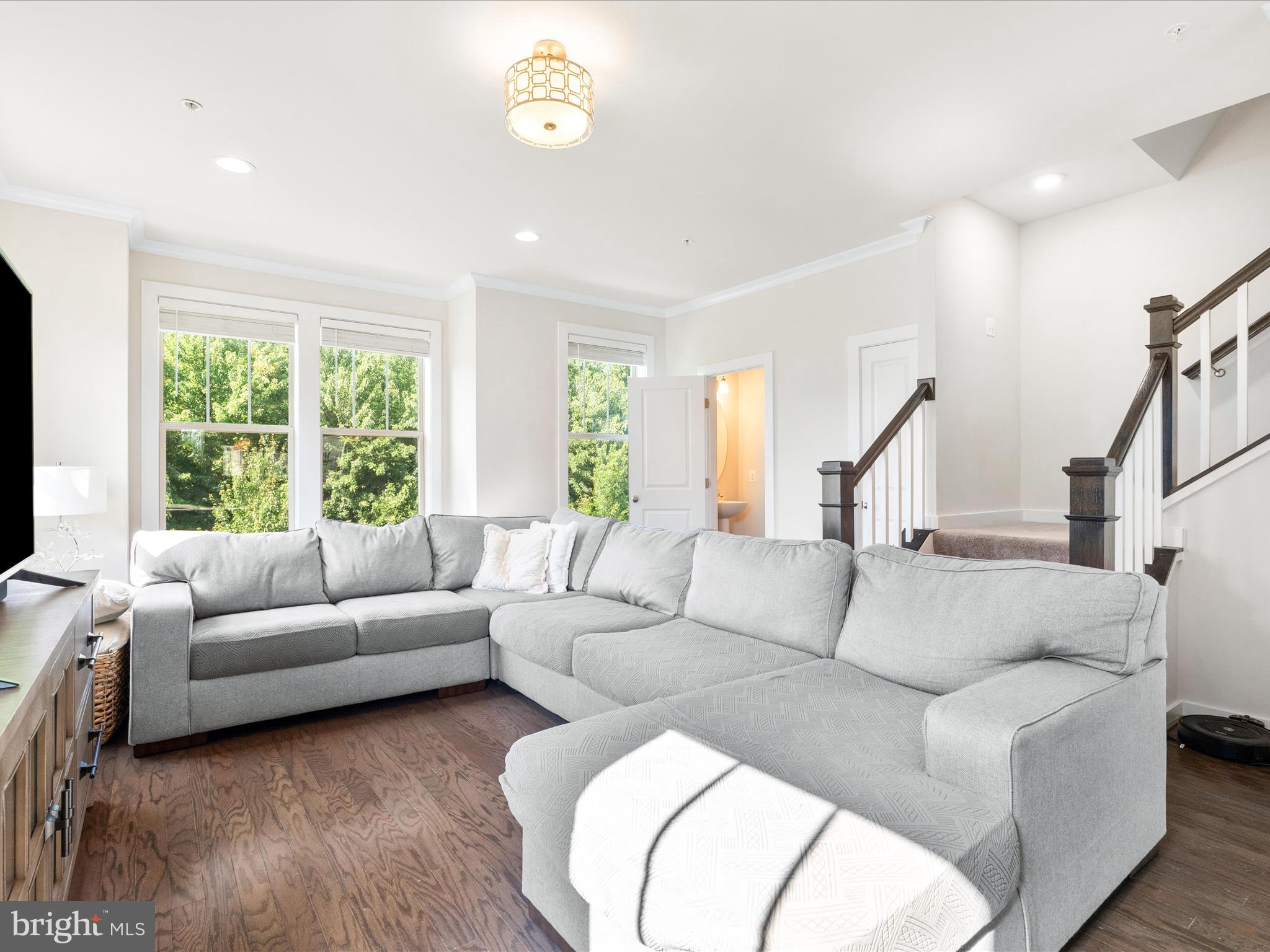 TUSCARORA CREEK - Residential Lease