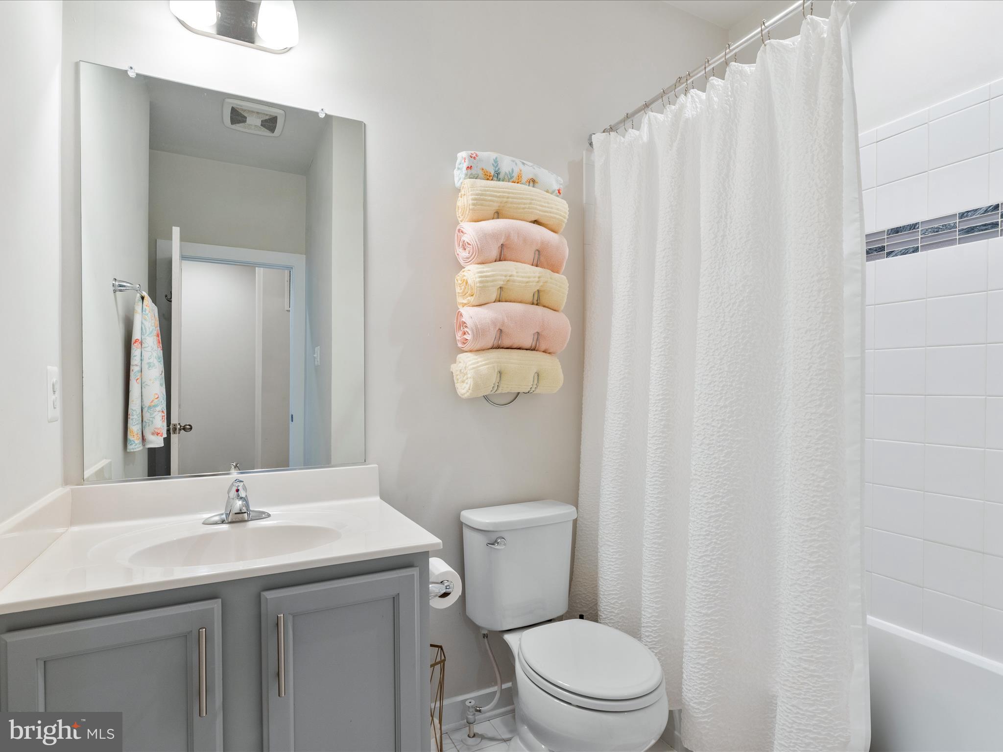 TUSCARORA CREEK - Residential Lease