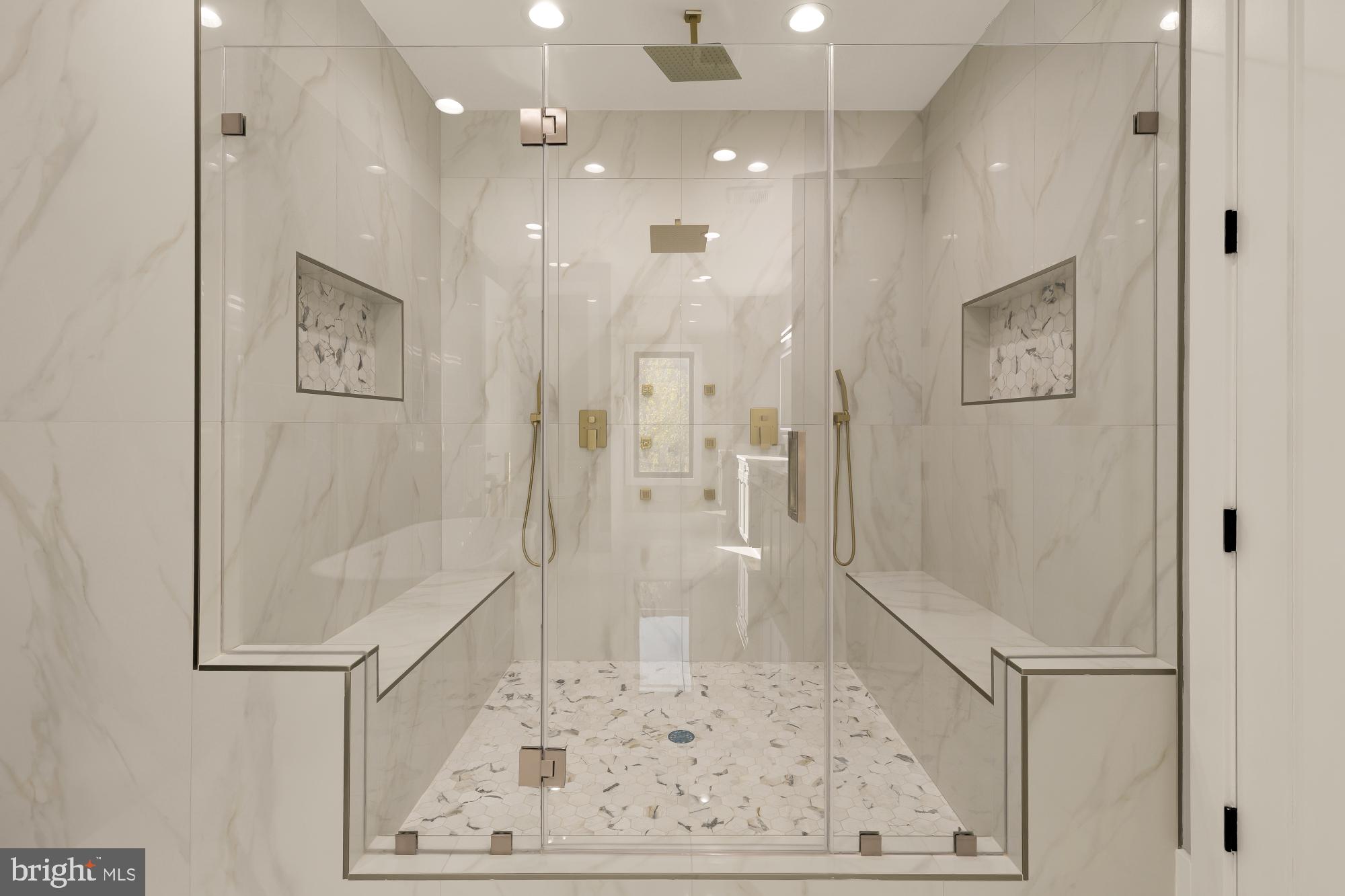 DRANESVILLE - Residential