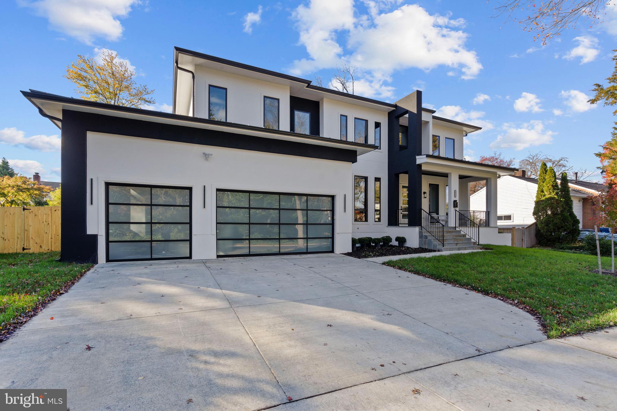 6935 SOUTHRIDGE DRIVE