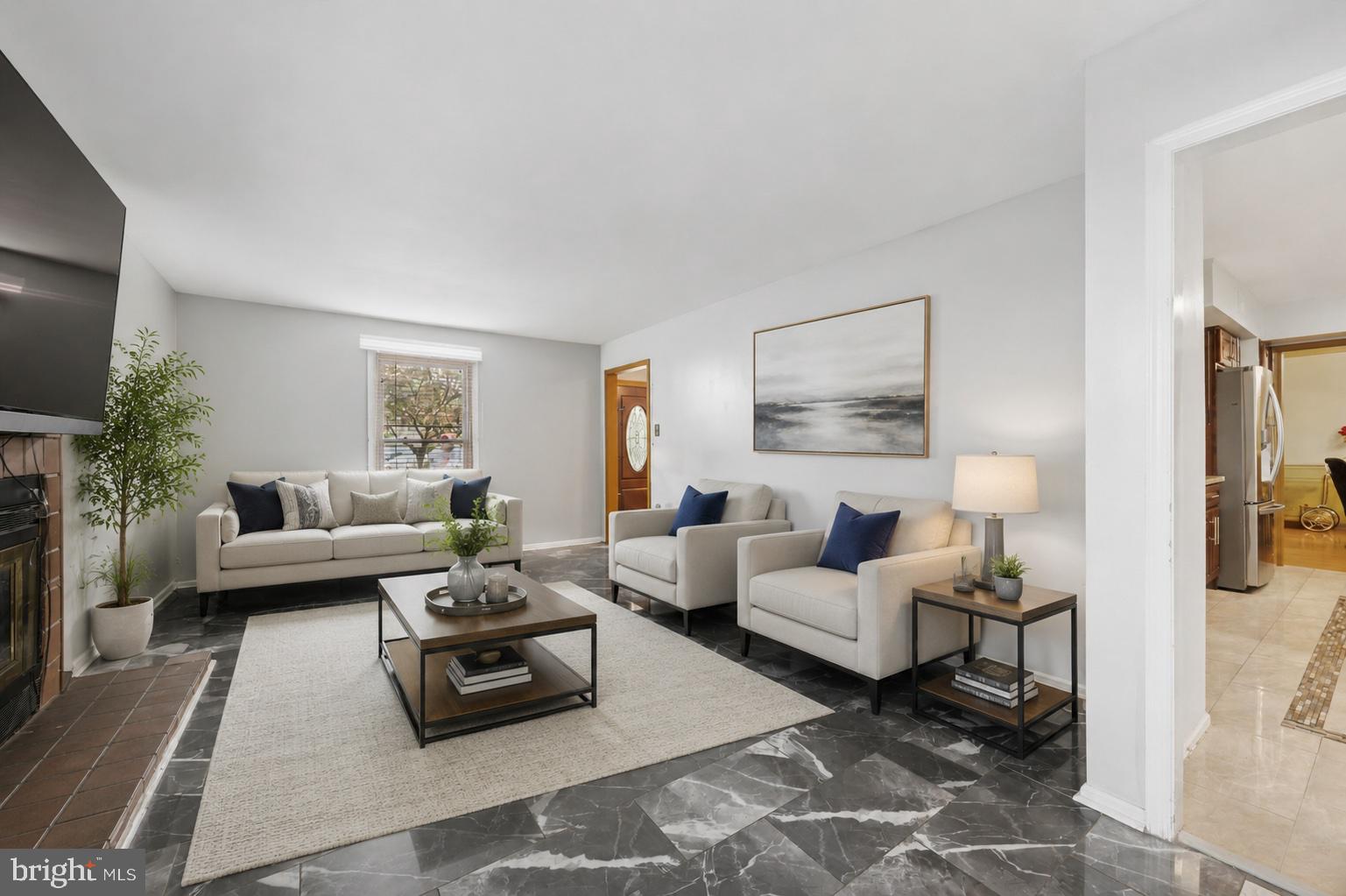 506 FLORA CIRCLE