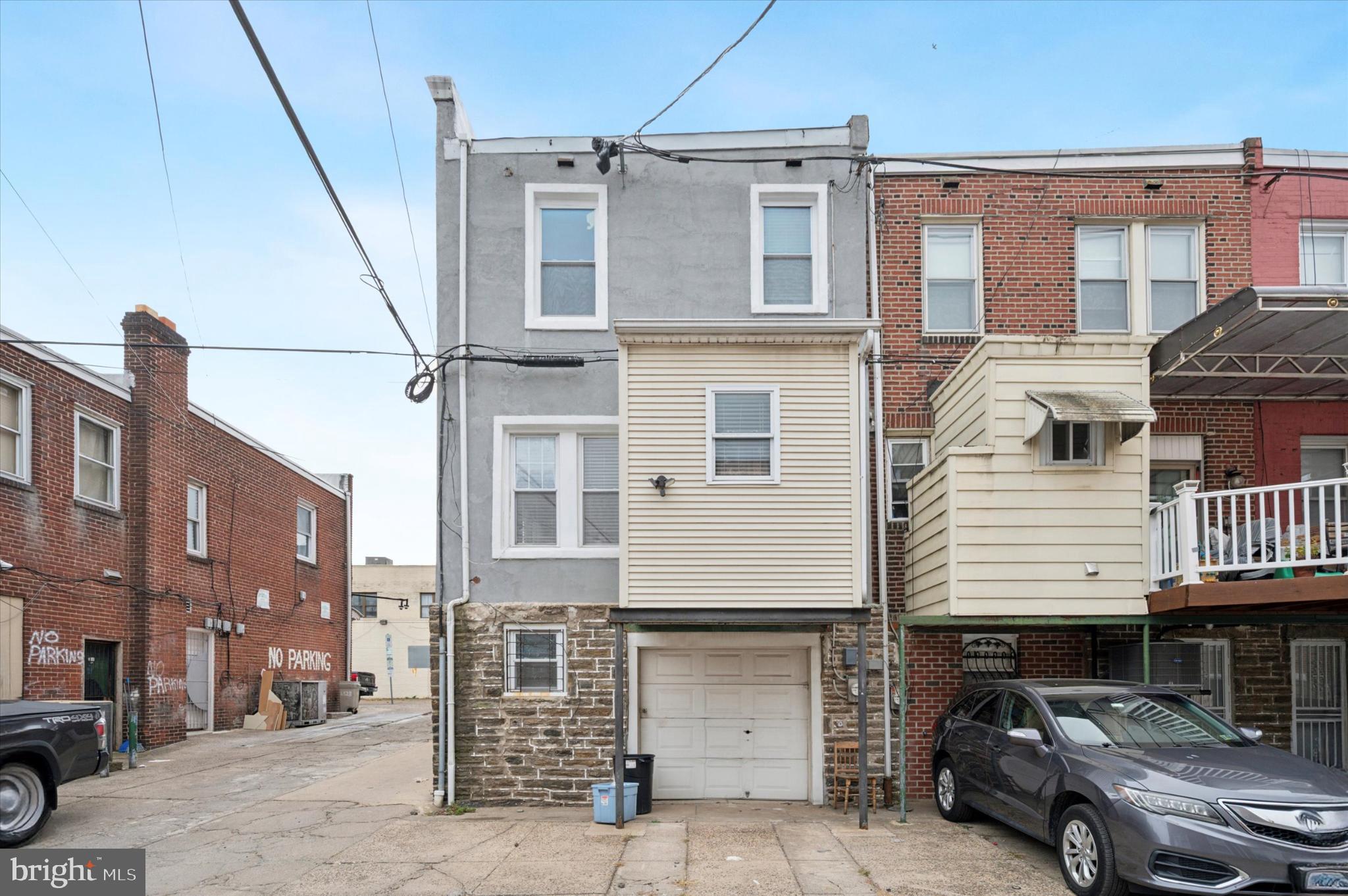 PHILADELPHIA - Residential