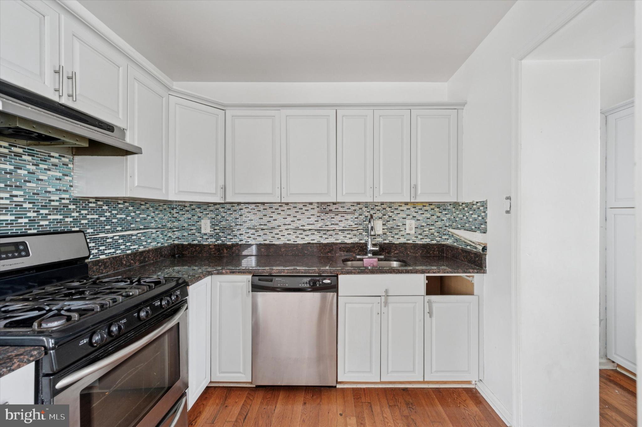 PHILADELPHIA - Residential