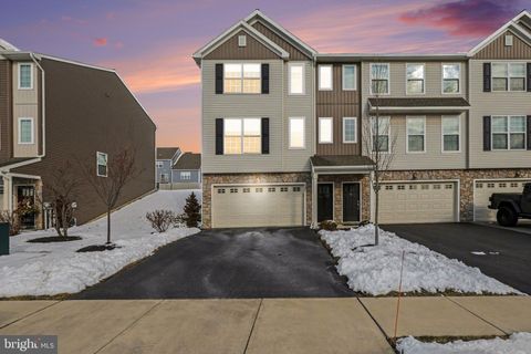 557 BROOK SHIRE COURT MECHANICSBURG PA 17055