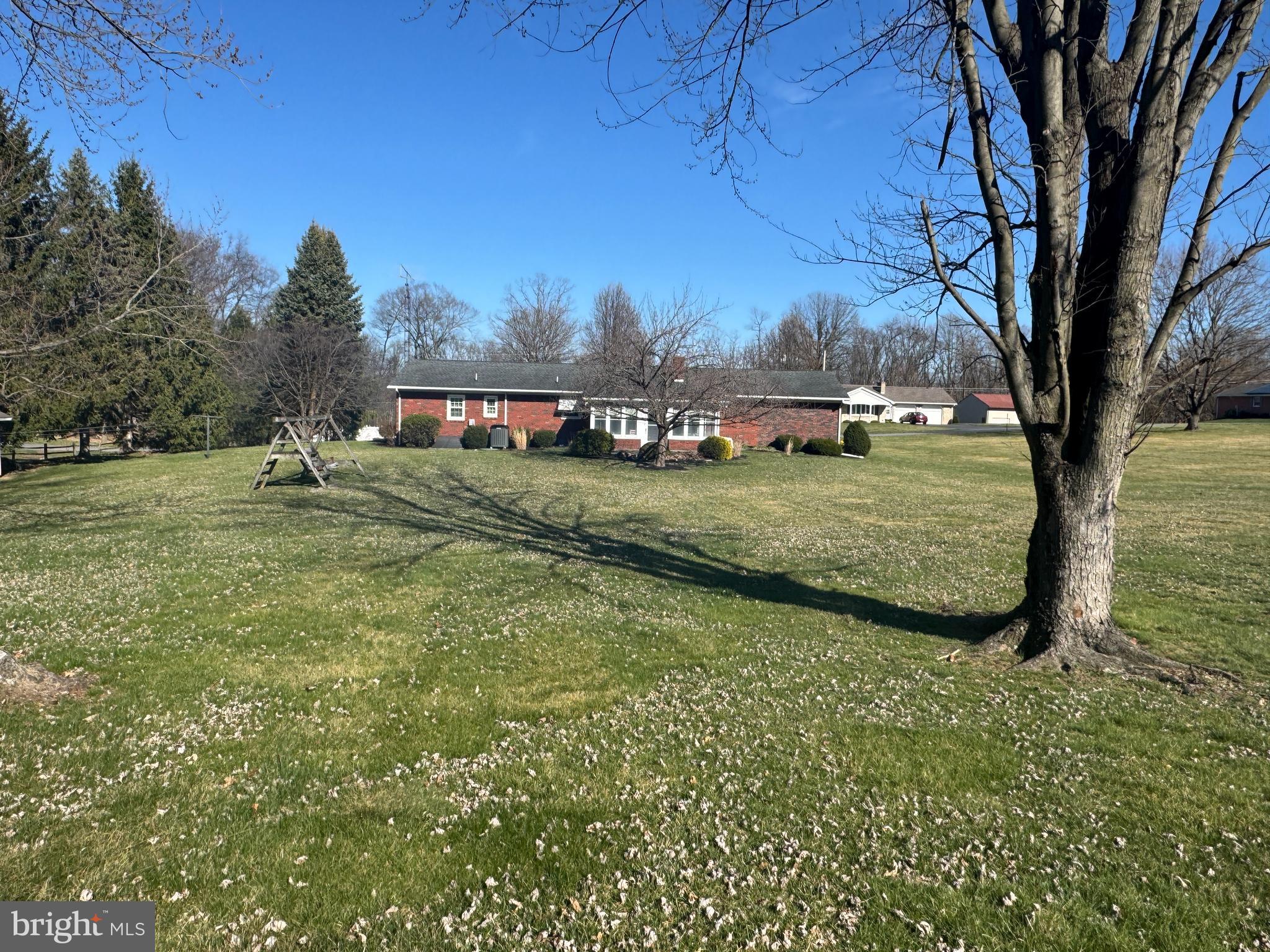 OAKWOOD - Residential