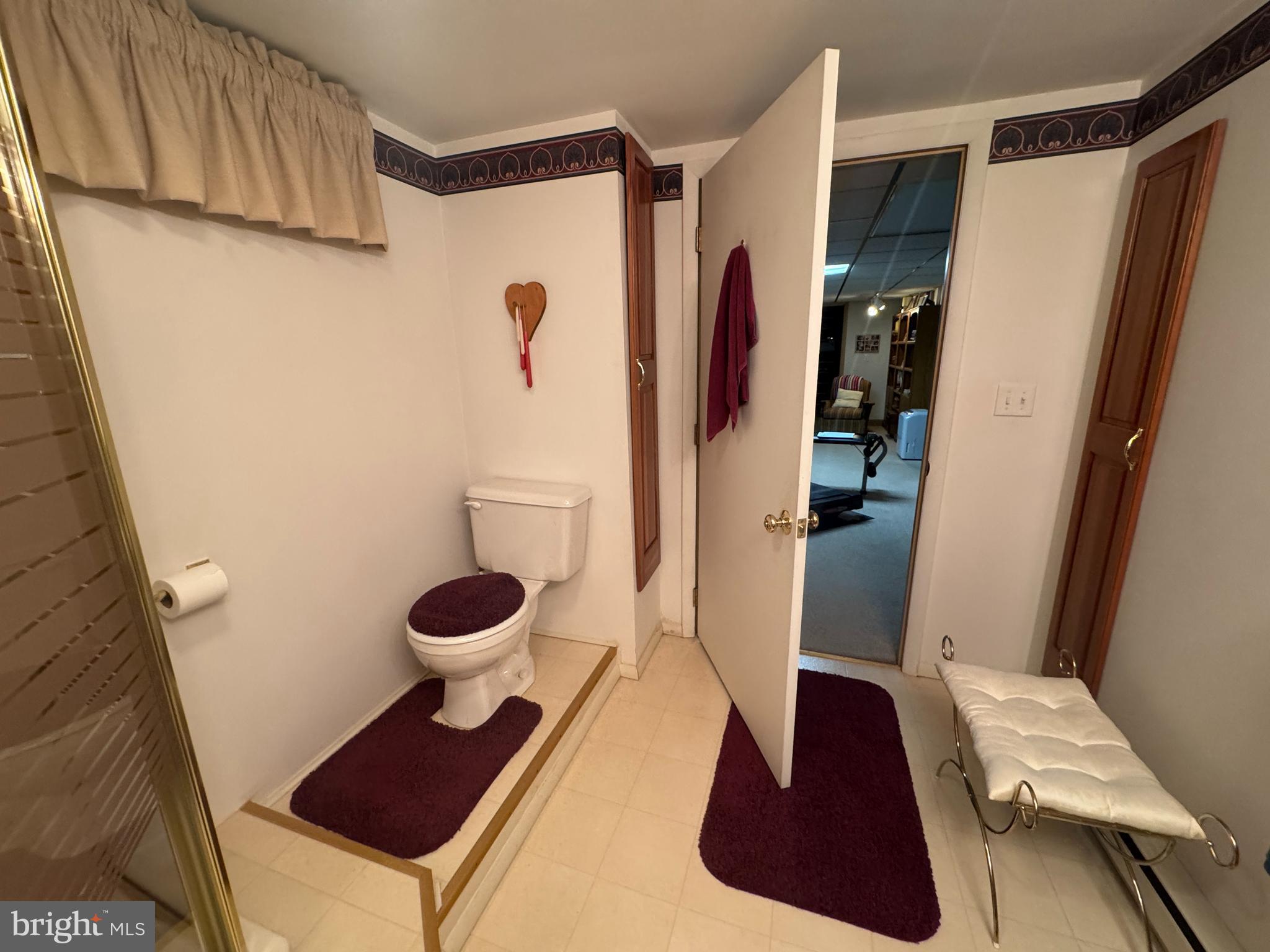 OAKWOOD - Residential