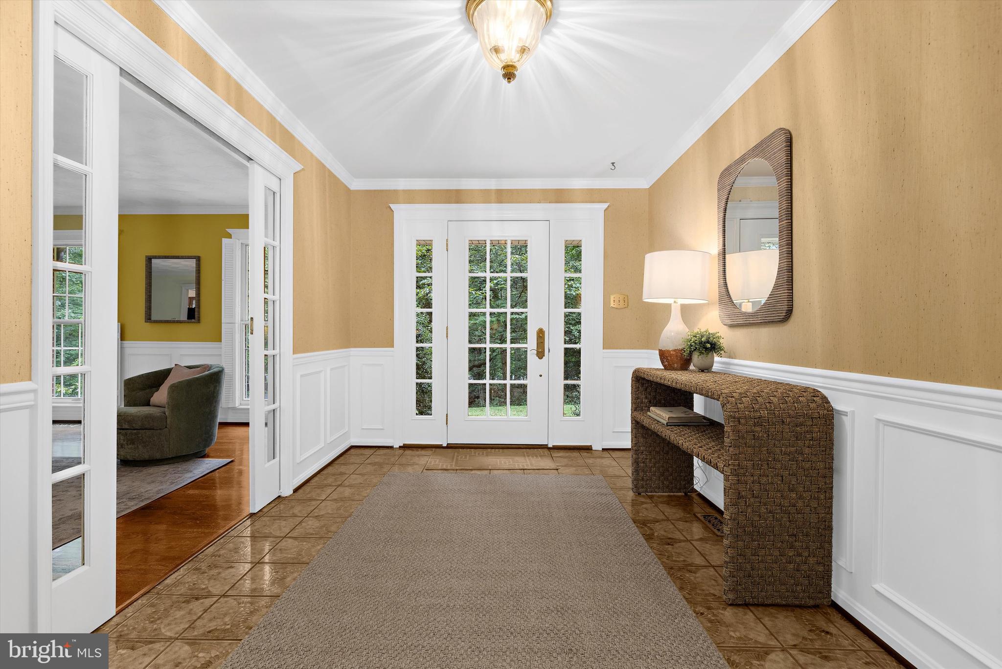 671 DISCOVERY COURT
