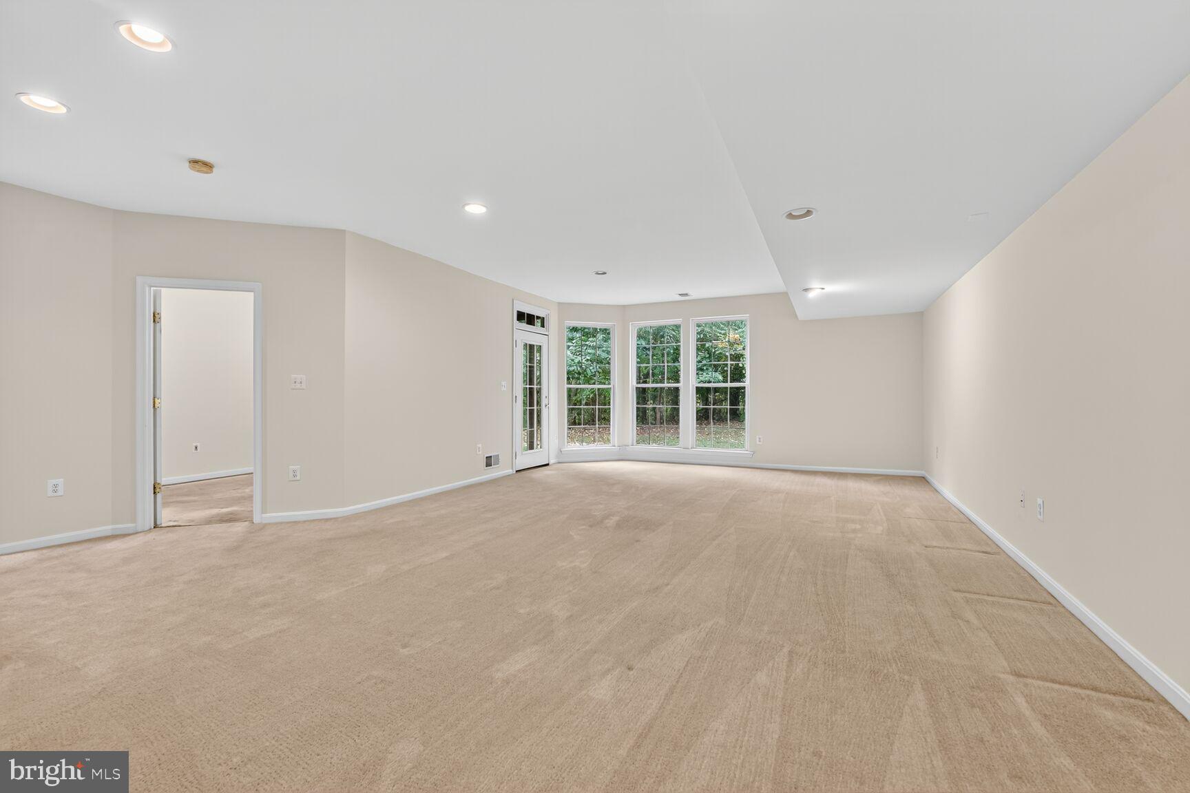 CENTRAL PARKE AT LOWES ISLAND - Residential