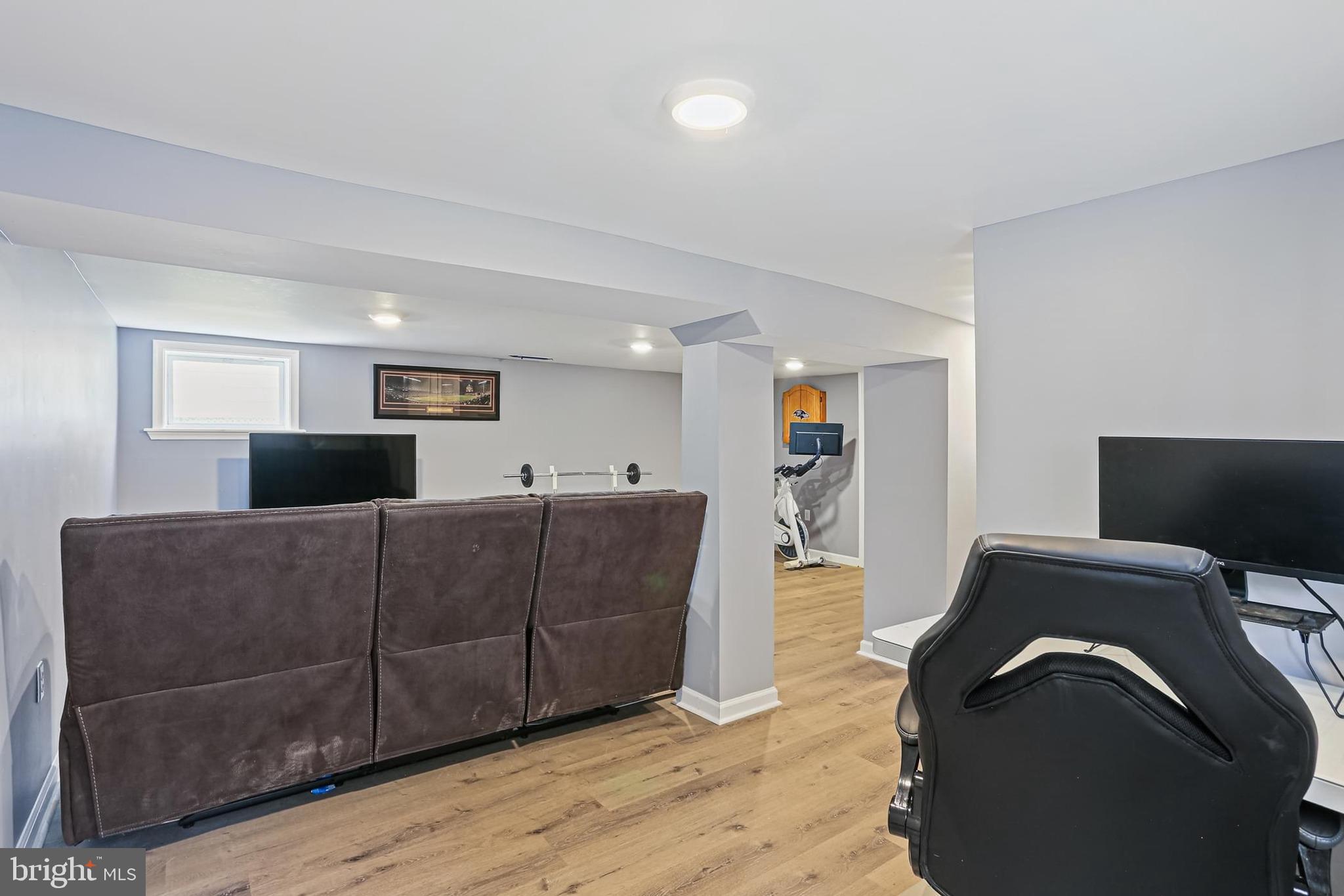 BEVERLY HILLS - Residential