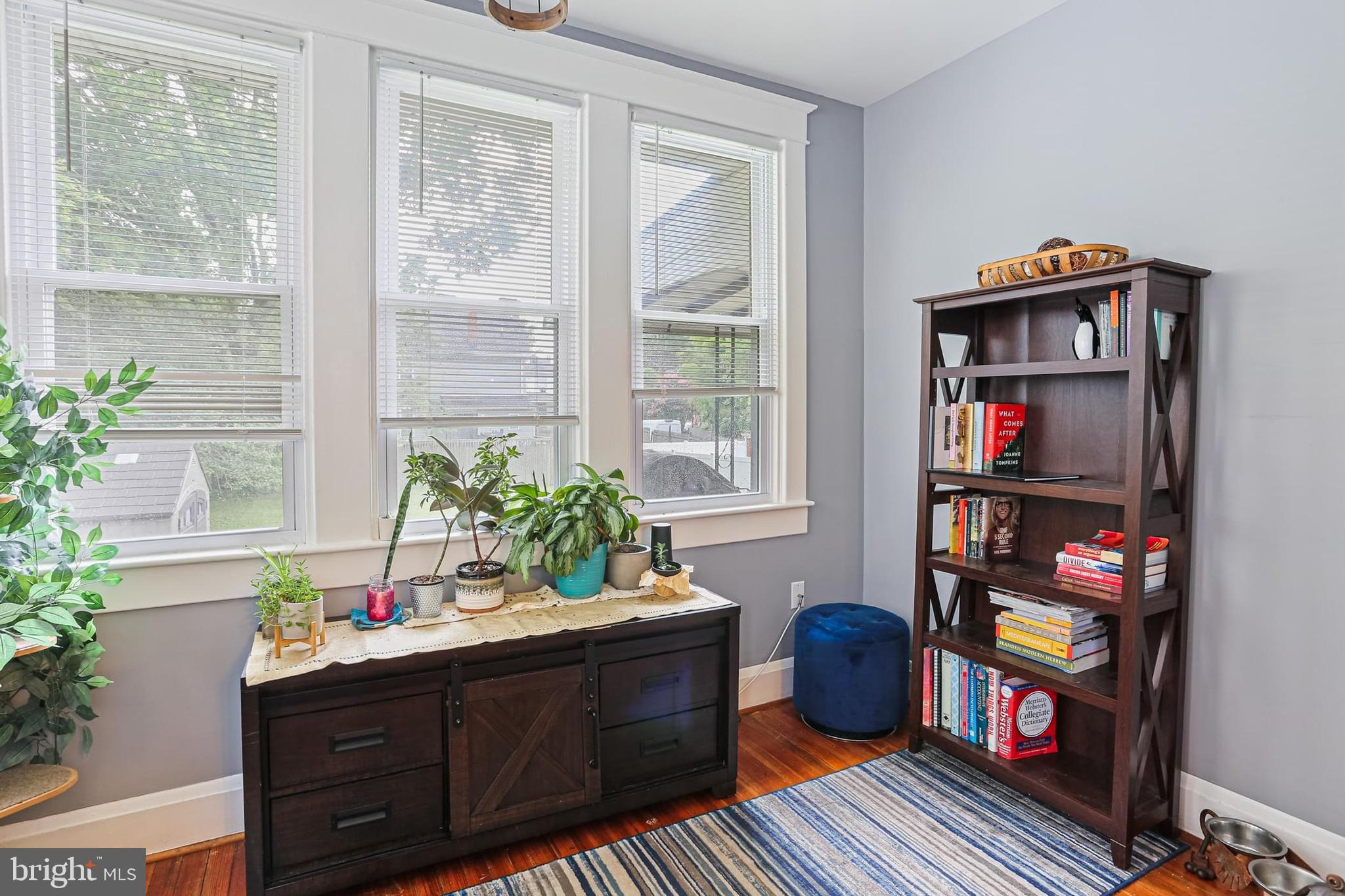 BEVERLY HILLS - Residential