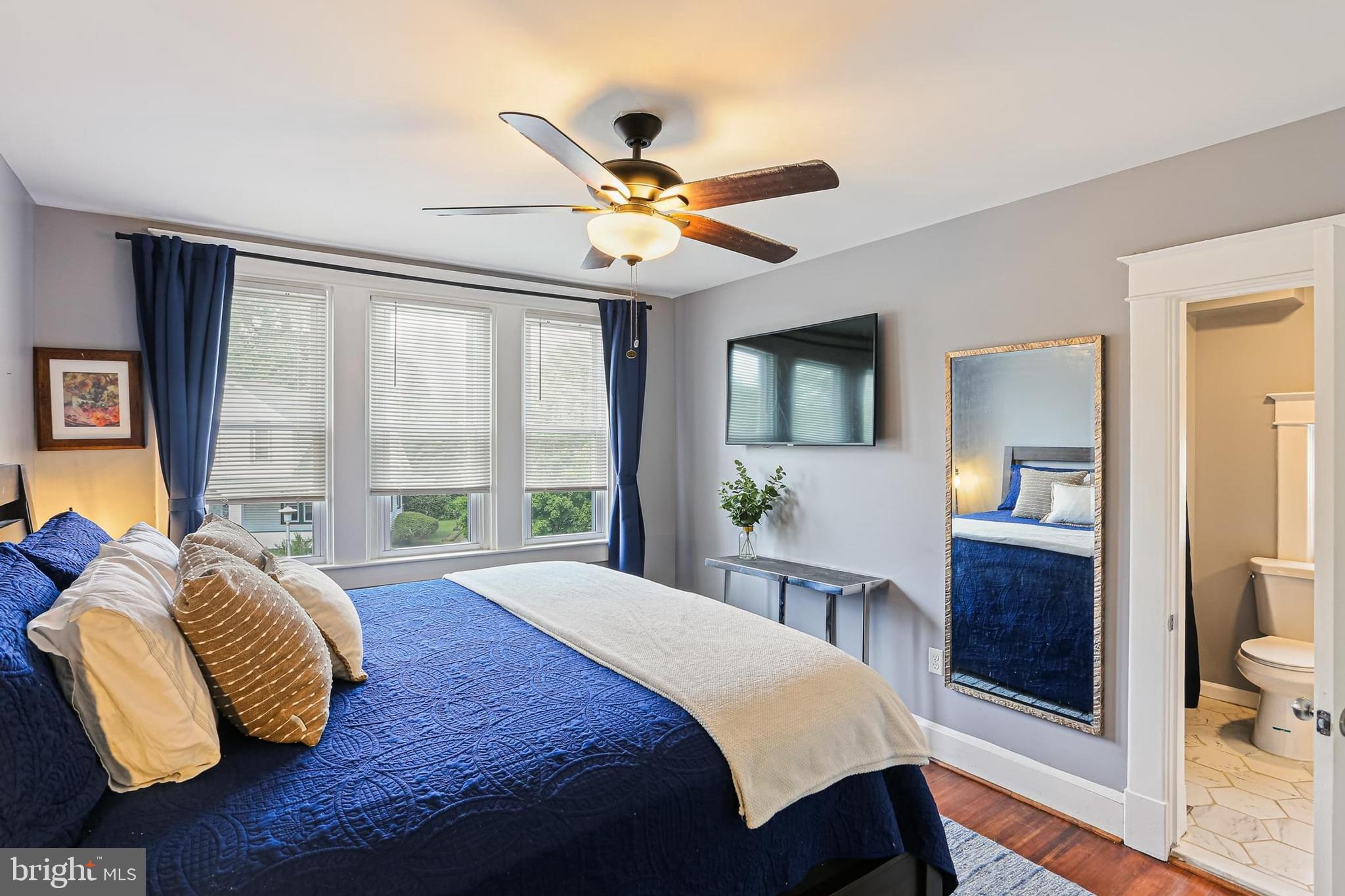 BEVERLY HILLS - Residential