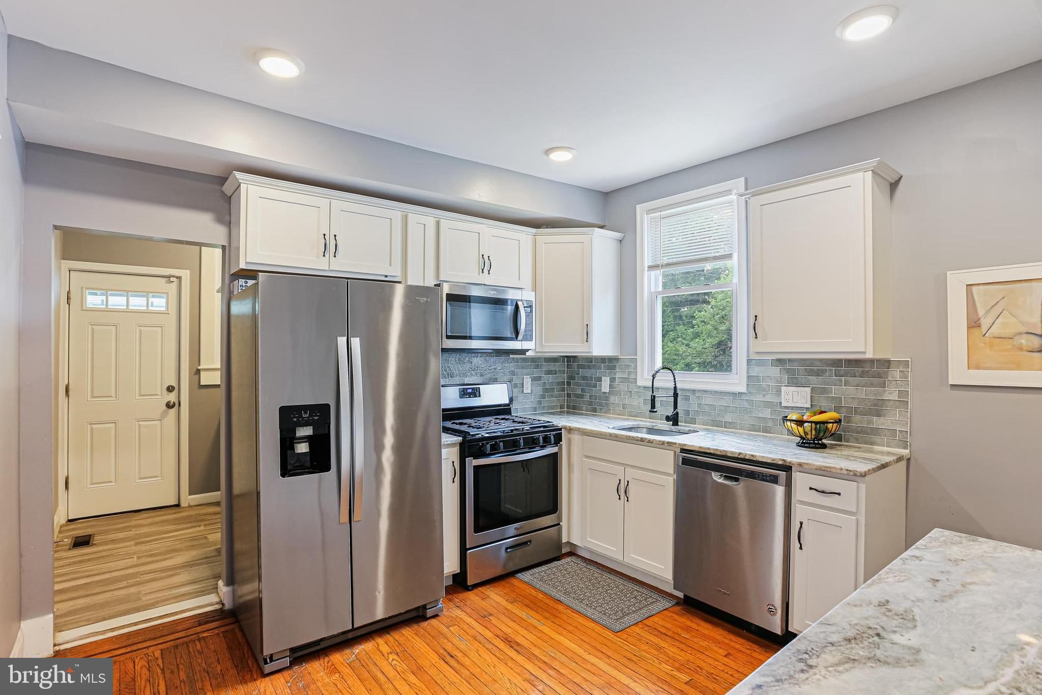 BEVERLY HILLS - Residential