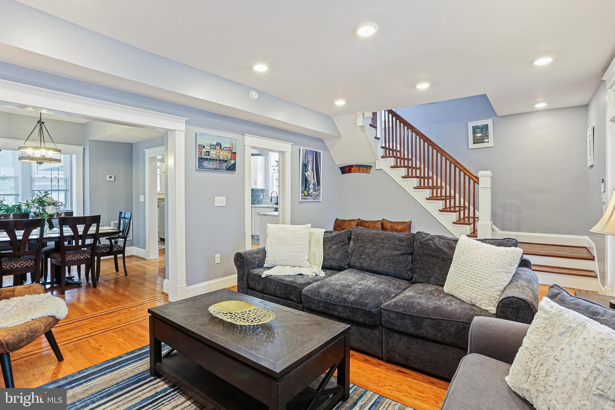 BEVERLY HILLS - Residential