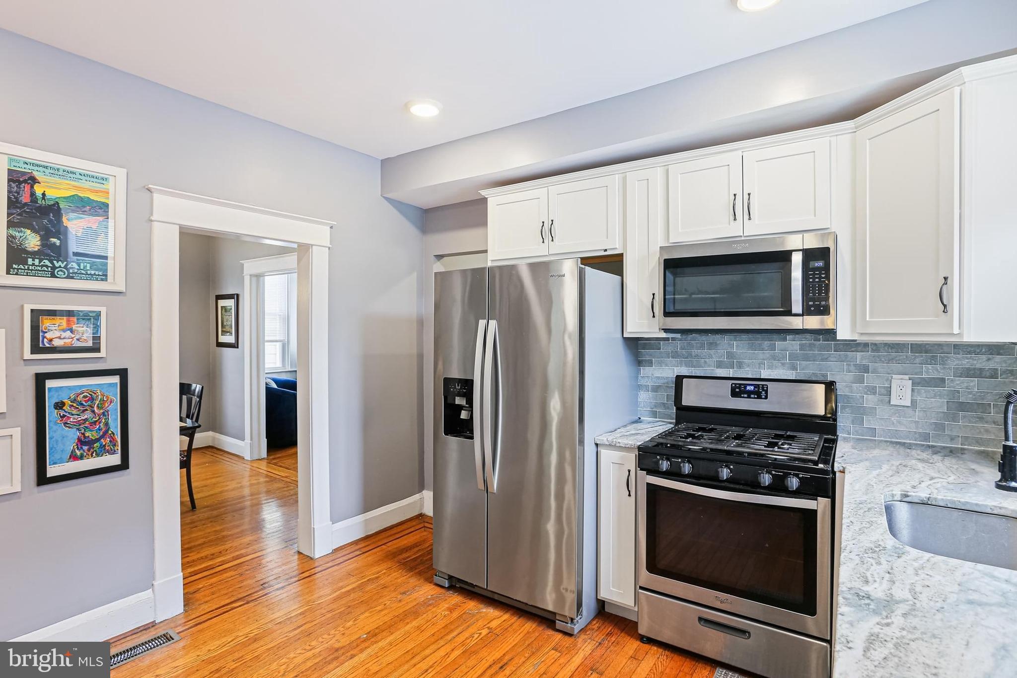 BEVERLY HILLS - Residential