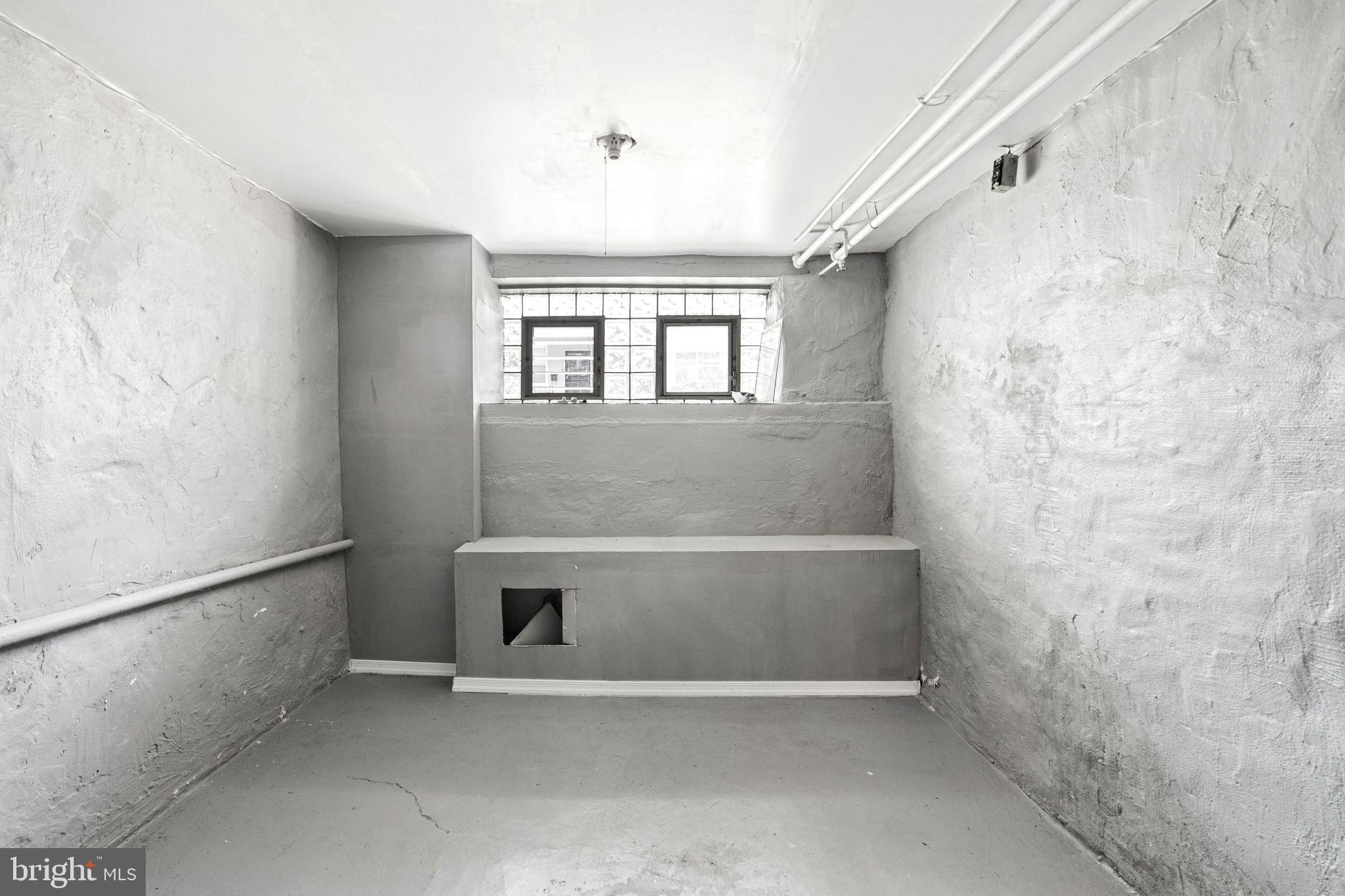 NORTHWOOD - Residential