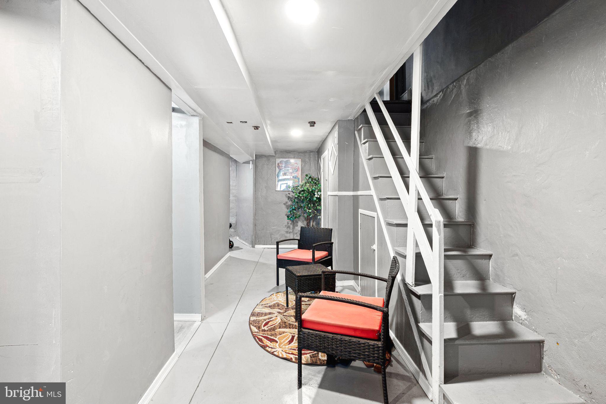 NORTHWOOD - Residential