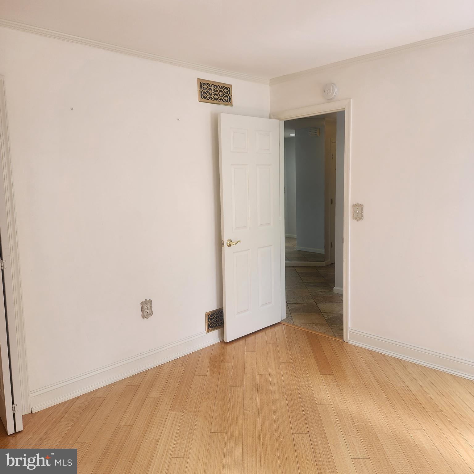 SENECA POINTE - Residential