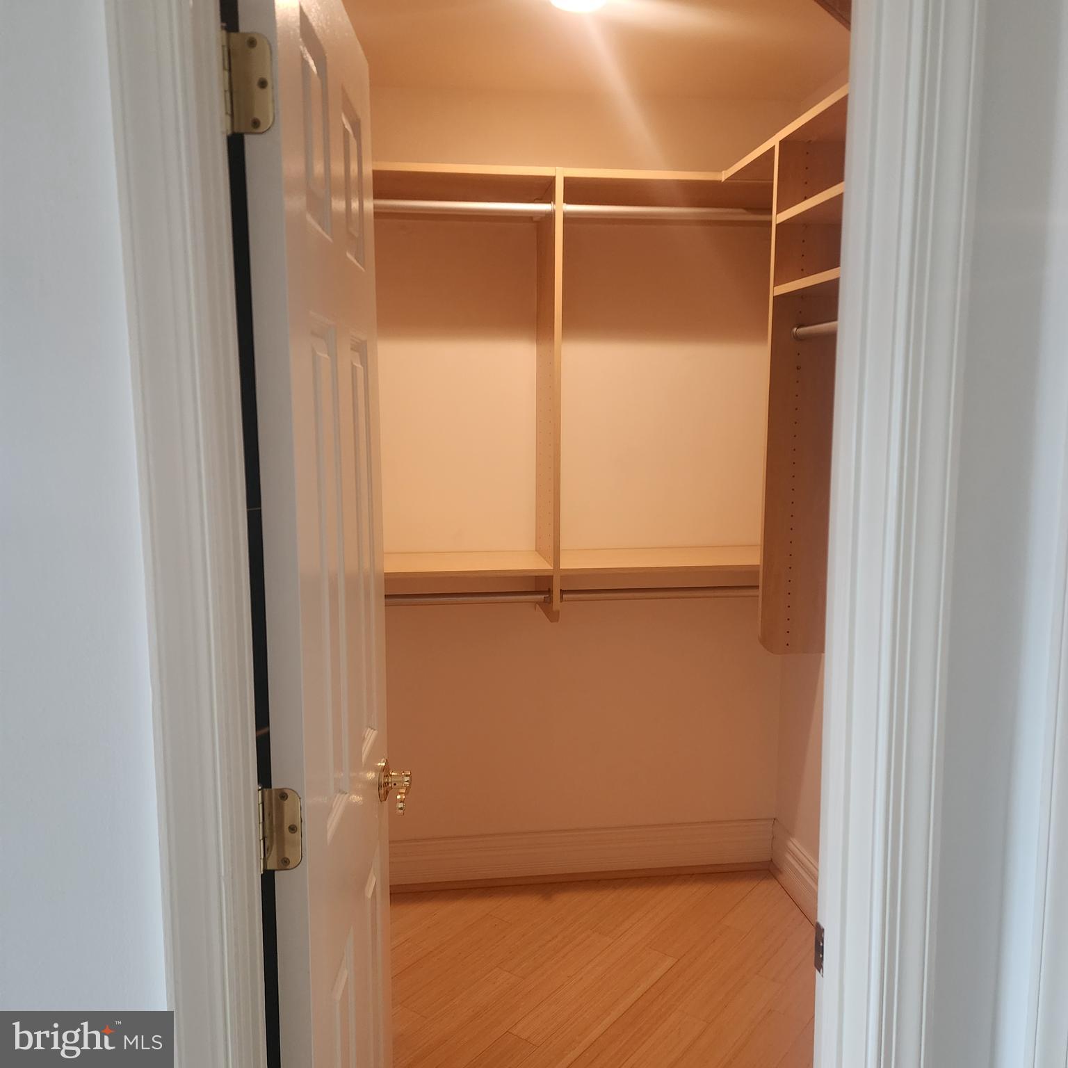 SENECA POINTE - Residential