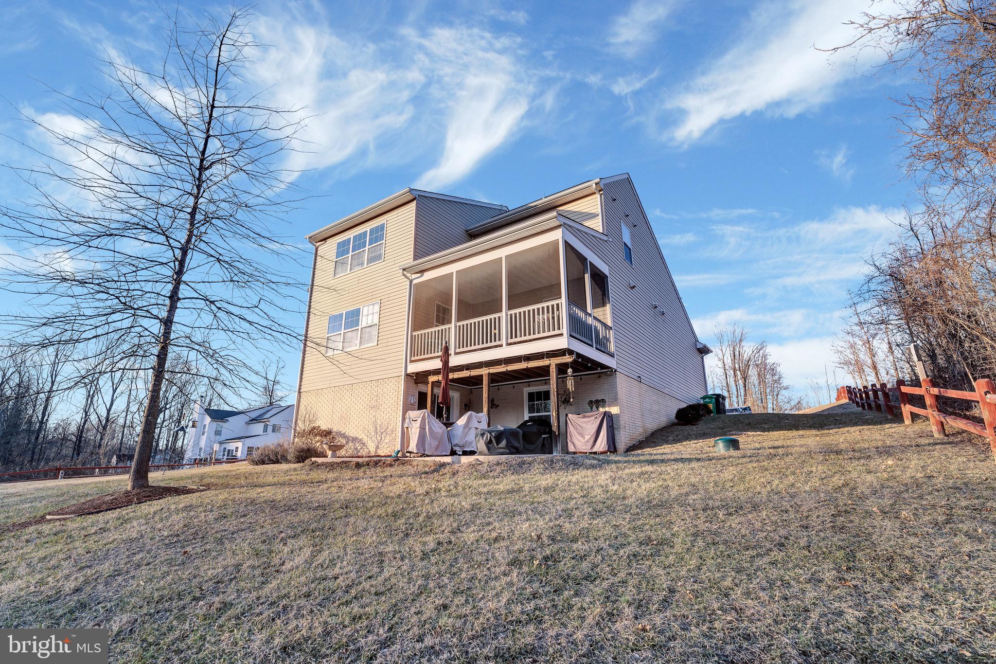 BEACON HILL - Residential